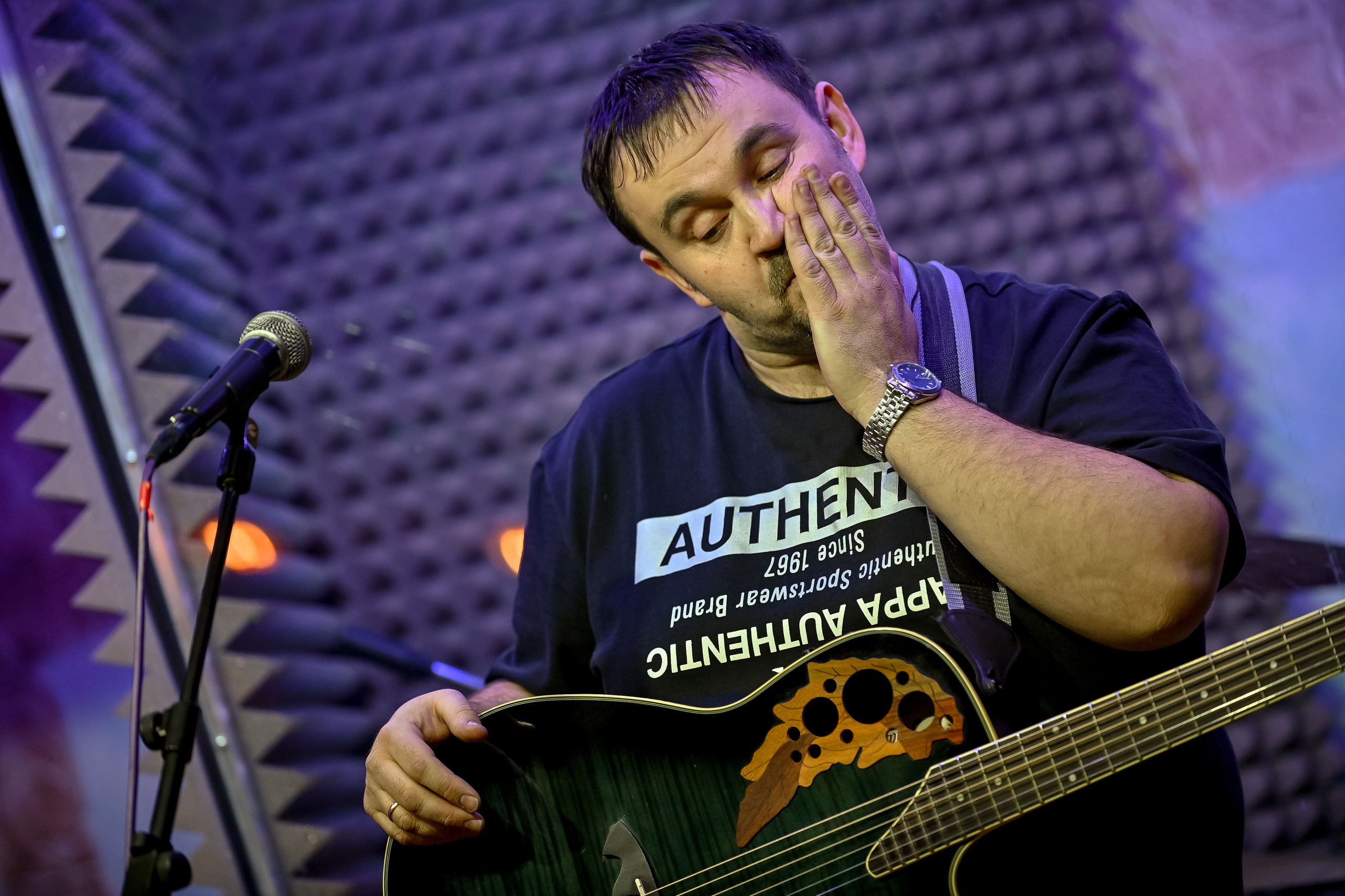 Творческий вечер Михаила Гребенникова в РКС «БАZА 24». Репортажный профессиональный фотограф-любитель