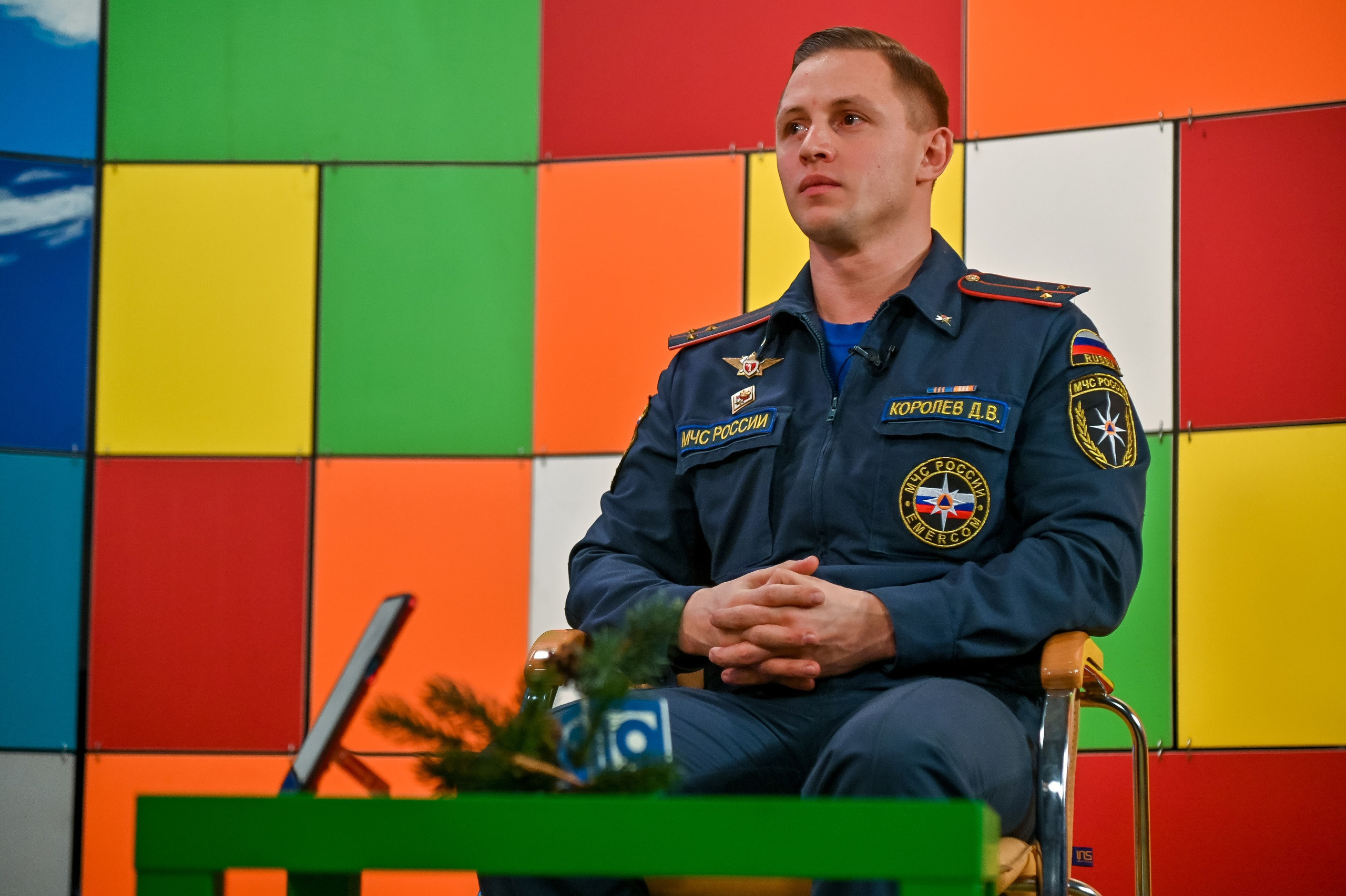 Самое время. Утро! Запись программы 19.12.2022. Репортажный профессиональный фотограф-любитель