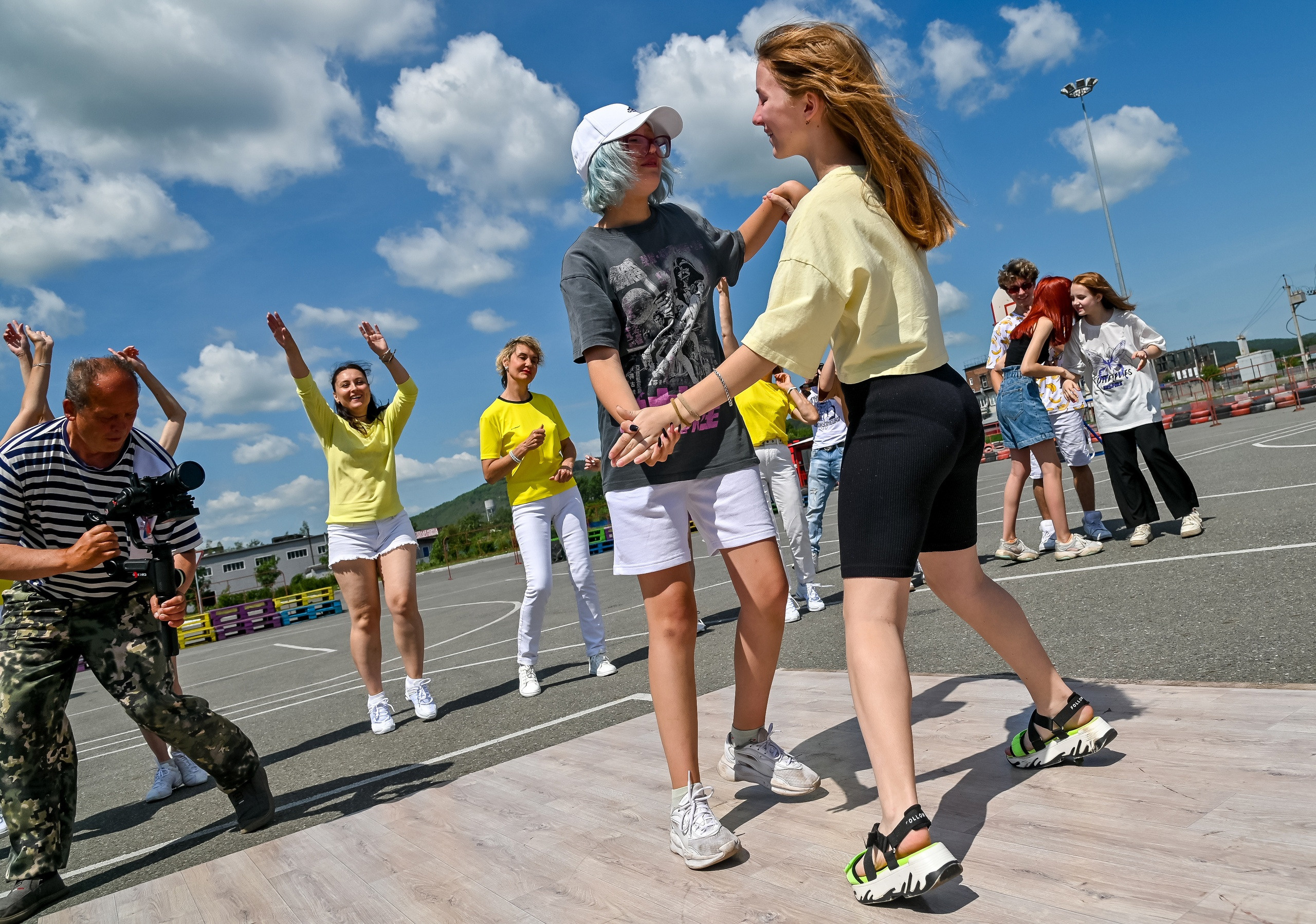 Съемка клипа Сергея Ермакова 25.06.2022. Репортажный профессиональный фотограф-любитель