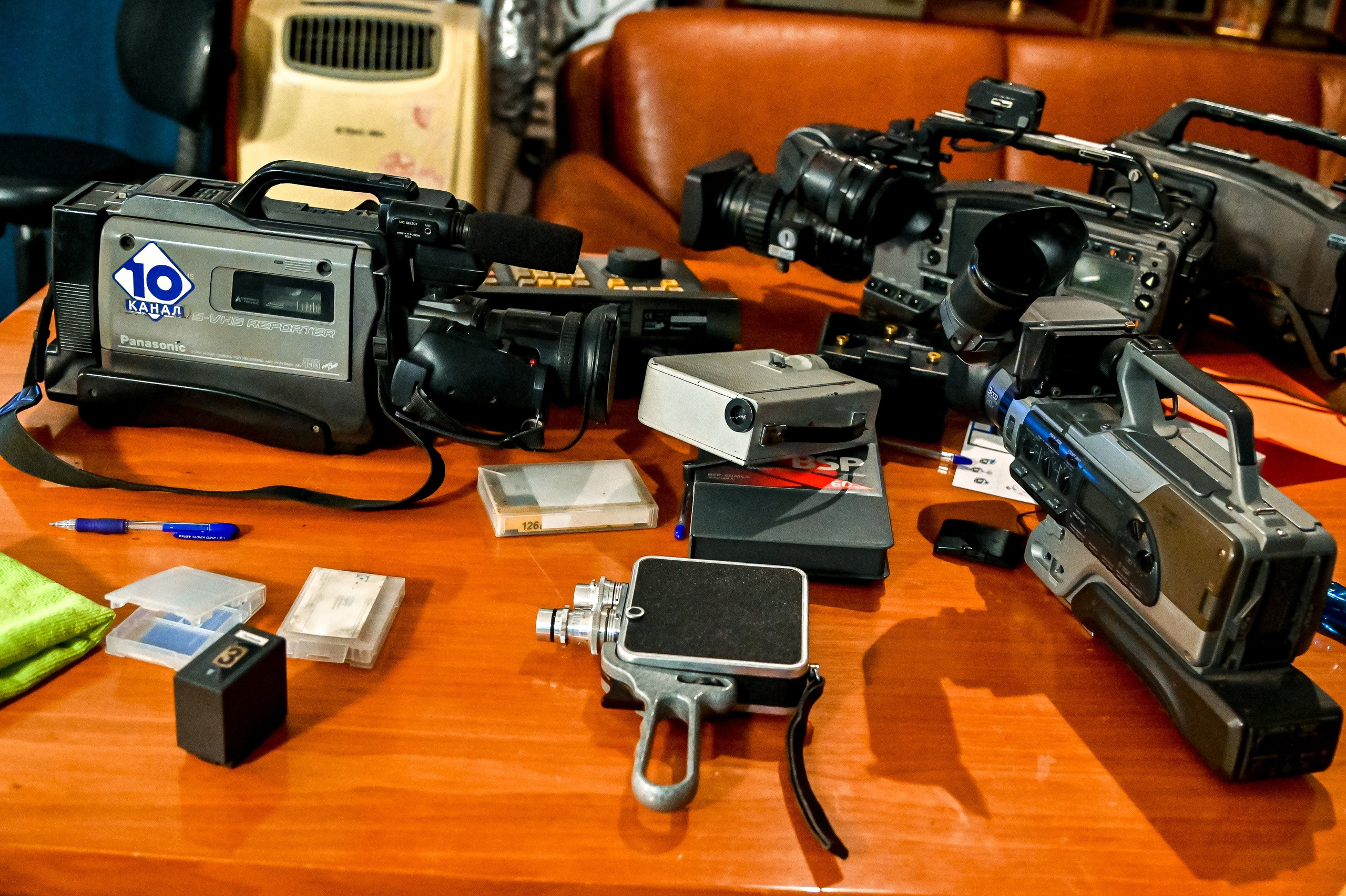 Самое время. Утро! Запись программы 19.12.2022. Репортажный профессиональный фотограф-любитель