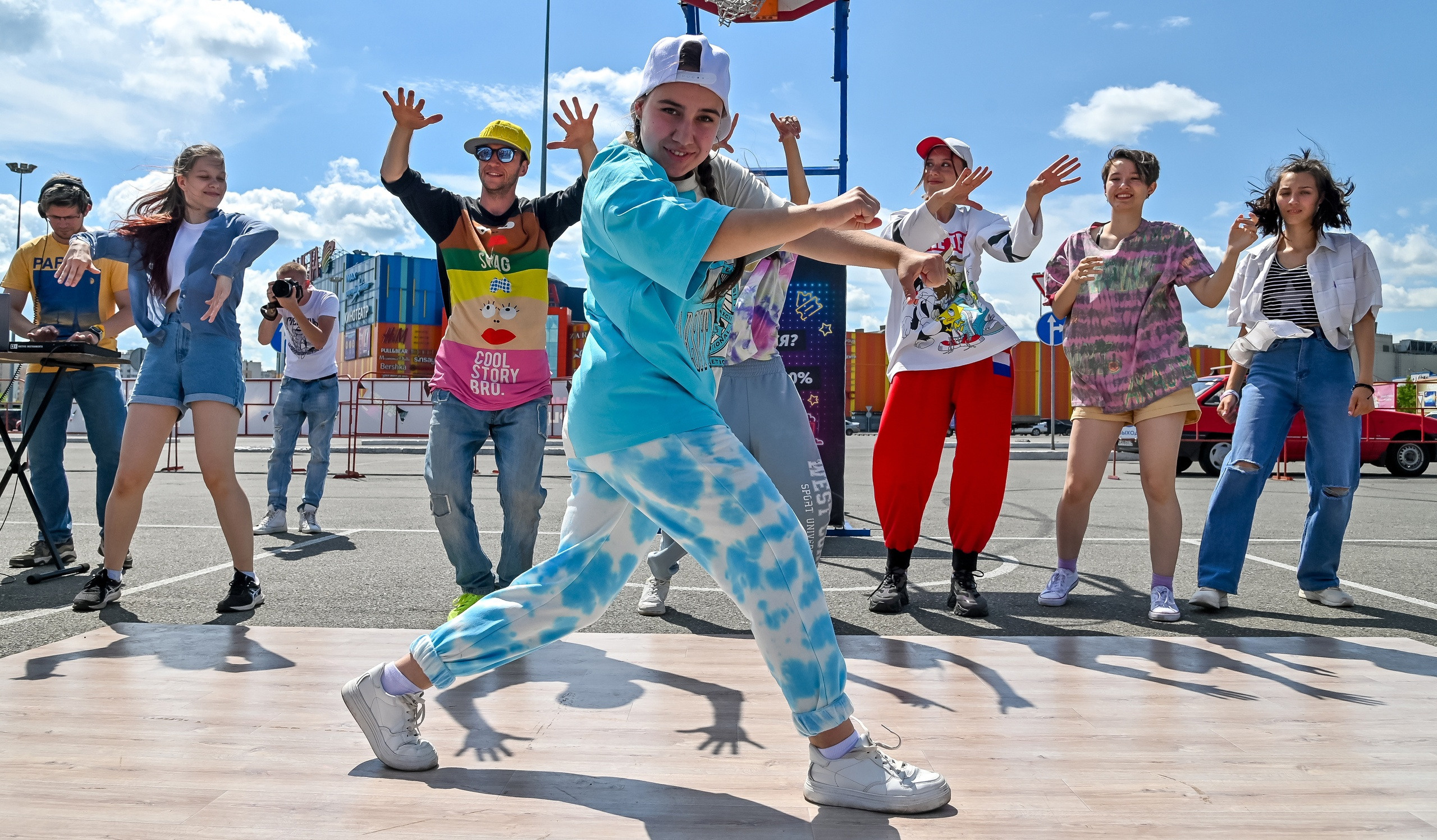 Съемка клипа Сергея Ермакова 25.06.2022. Репортажный профессиональный фотограф-любитель