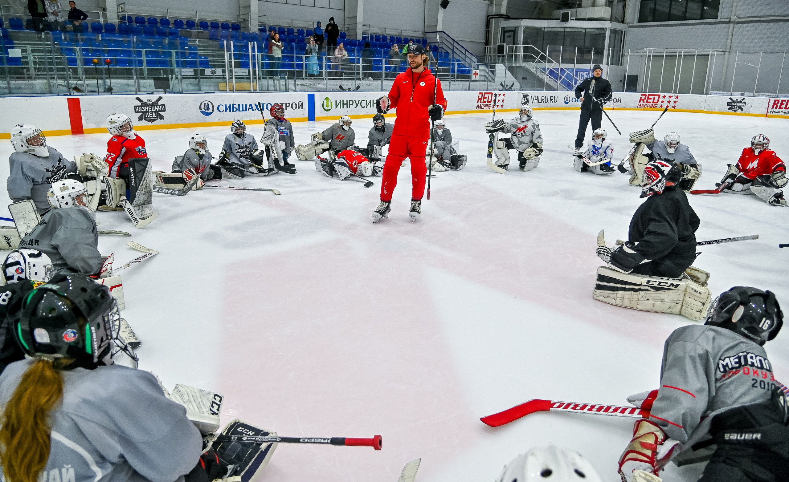 Мастер-класс Сергея Бобровского на «Кузнецком льду» 15.08.2021. Репортажный профессиональный фотограф-любитель