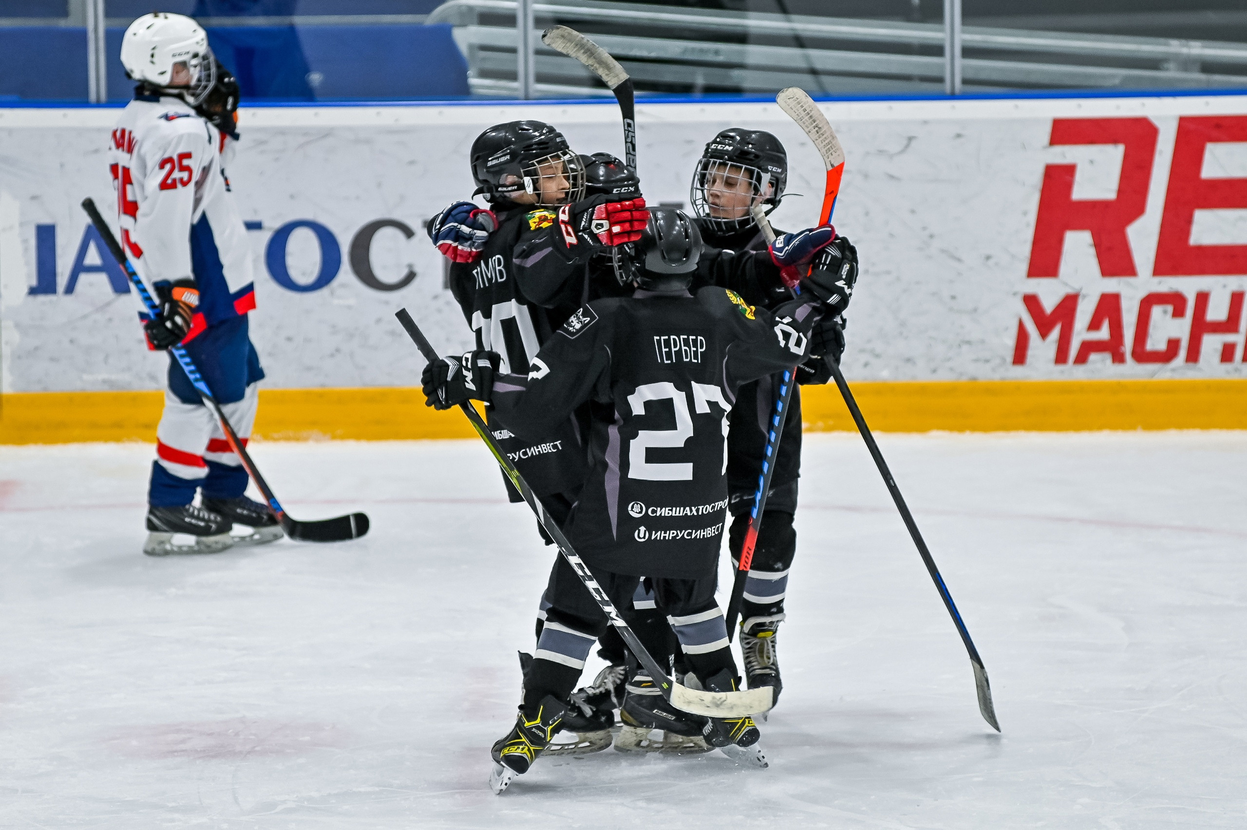 «Кузнецкий лёд» — «Кристалл» (Бердск) 10:2 03.05.2021. Репортажный профессиональный фотограф-любитель