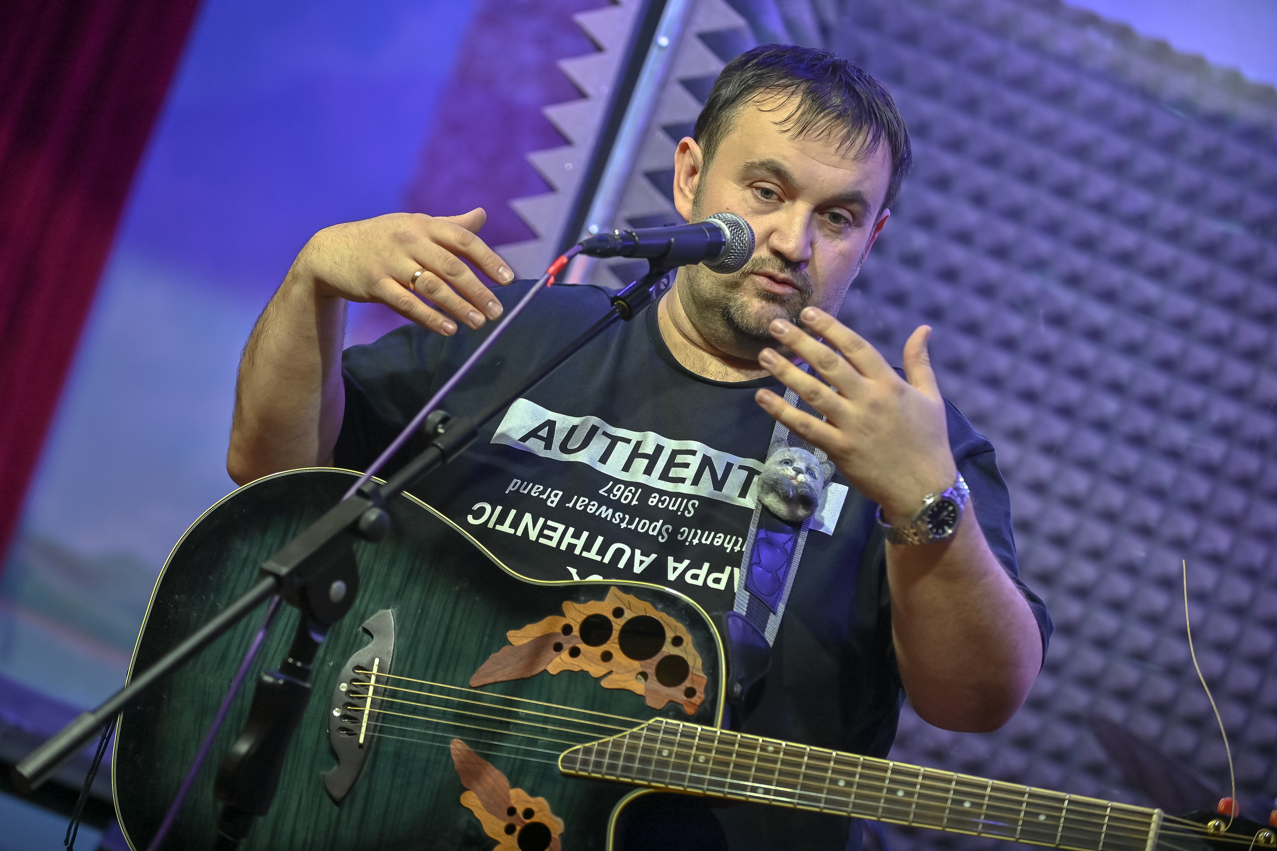 Творческий вечер Михаила Гребенникова в РКС «БАZА 24». Репортажный профессиональный фотограф-любитель