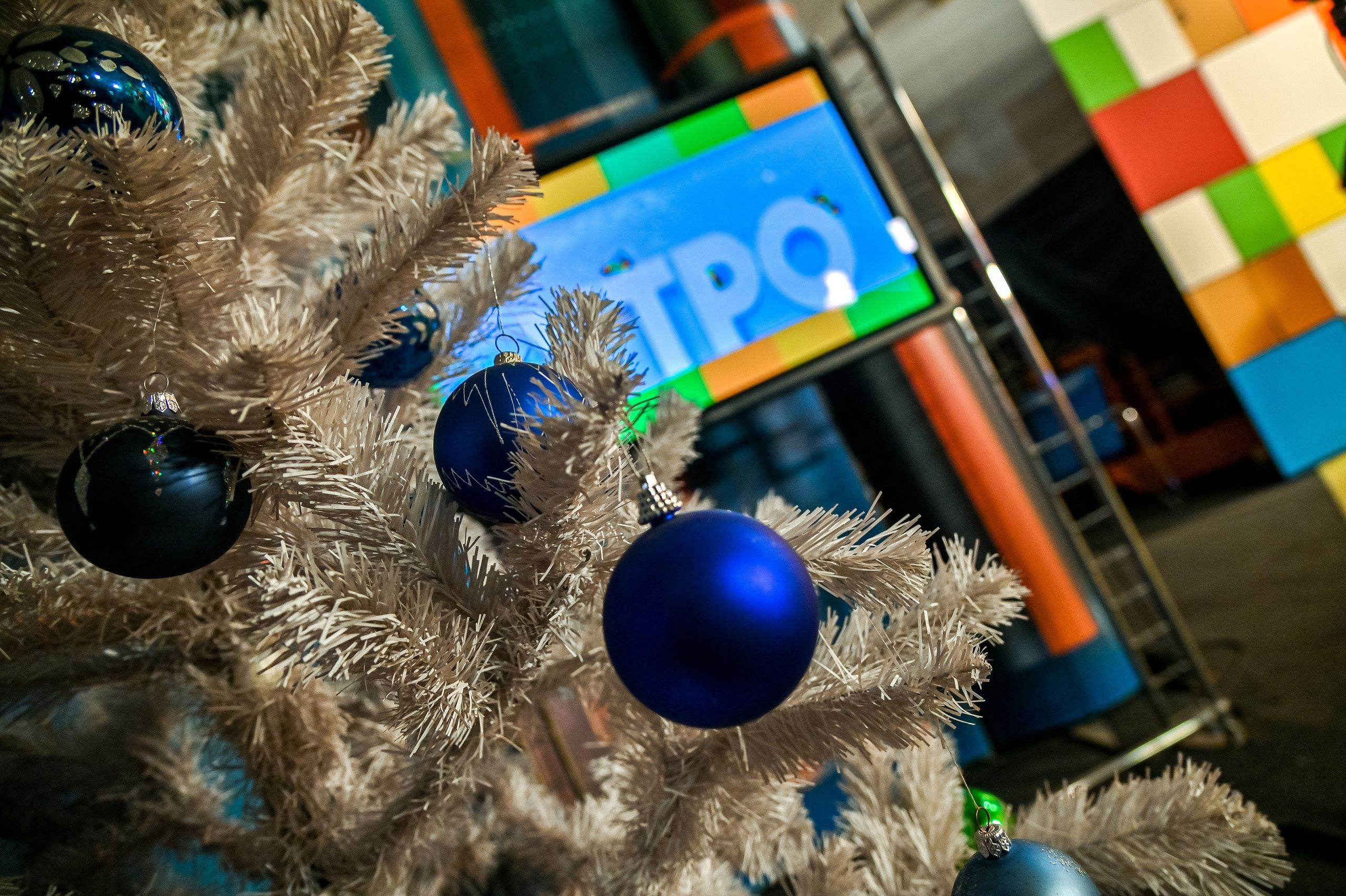 Самое время. Утро! Запись программы 19.12.2022. Репортажный профессиональный фотограф-любитель