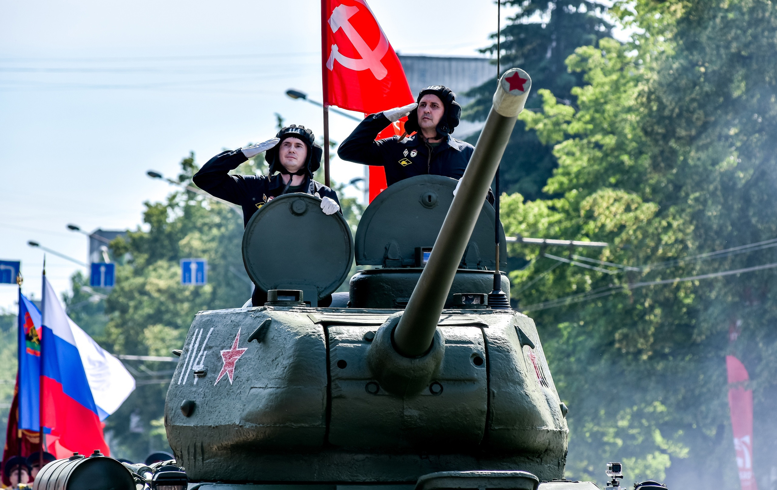 Парад Победы в Новокузнецке 24.06.2020. Репортажный профессиональный фотограф-любитель