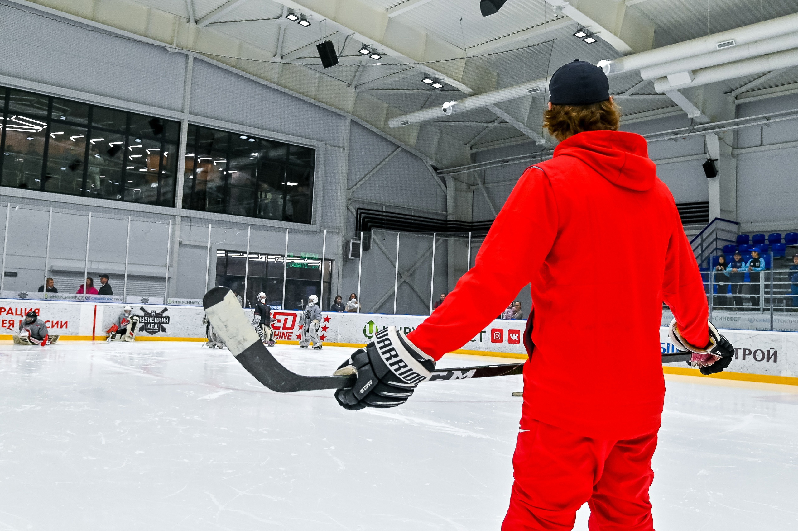 Мастер-класс Сергея Бобровского на «Кузнецком льду» 15.08.2021. Репортажный профессиональный фотограф-любитель