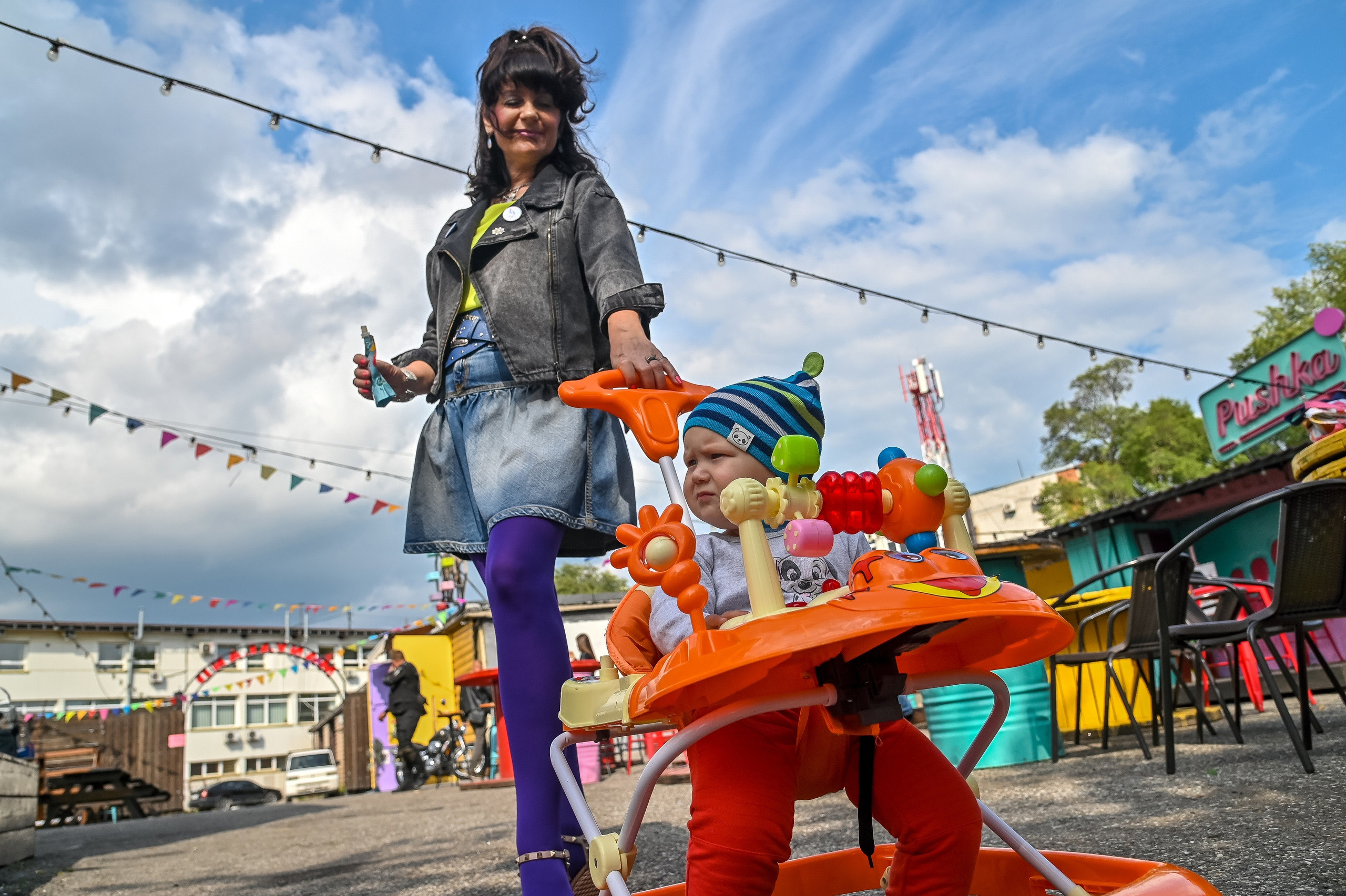 Мутные типочки на районе… Съемка клипа 21.08.2022. Репортажный профессиональный фотограф-любитель