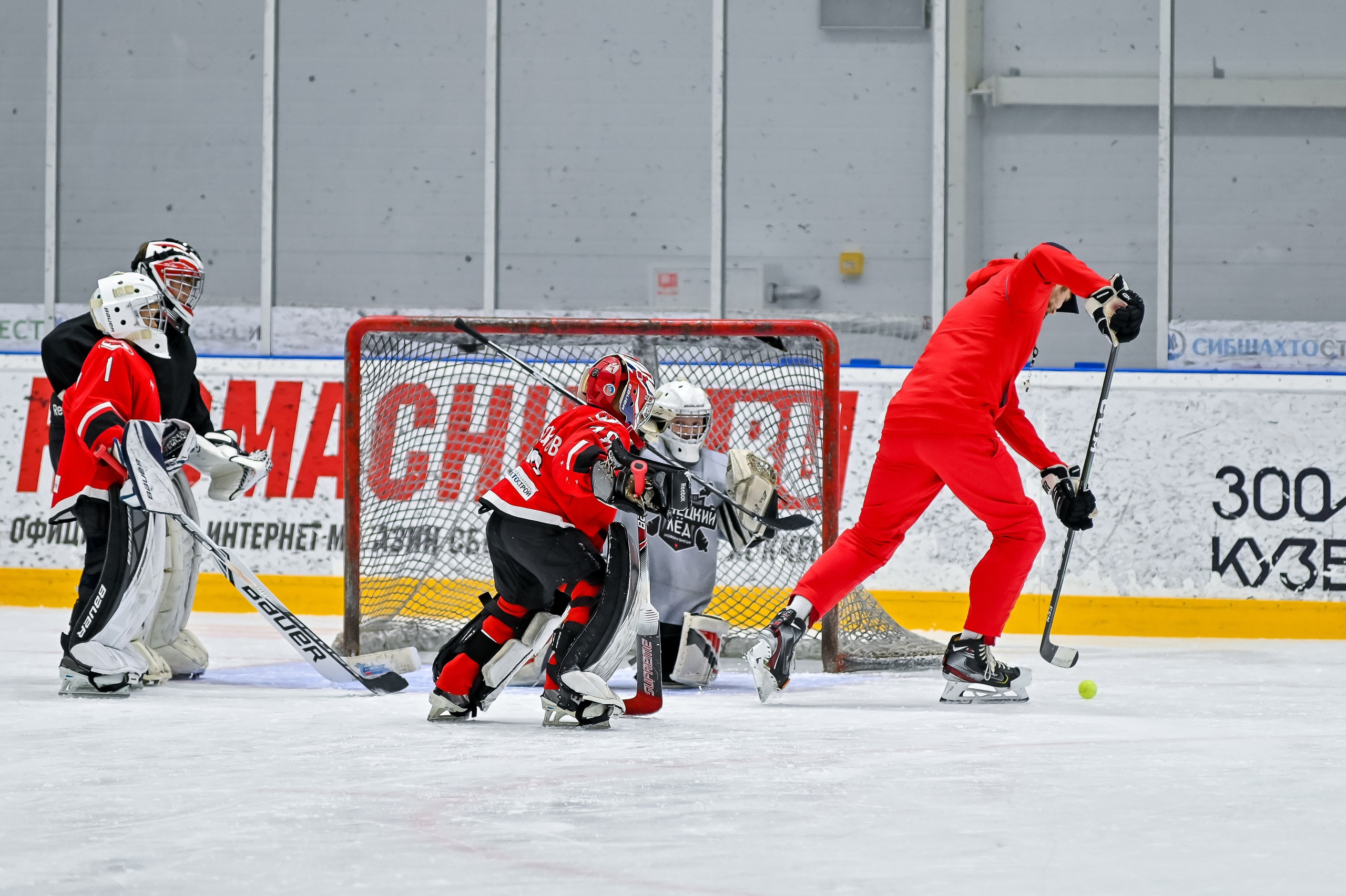 Мастер-класс Сергея Бобровского на «Кузнецком льду» 15.08.2021. Репортажный профессиональный фотограф-любитель