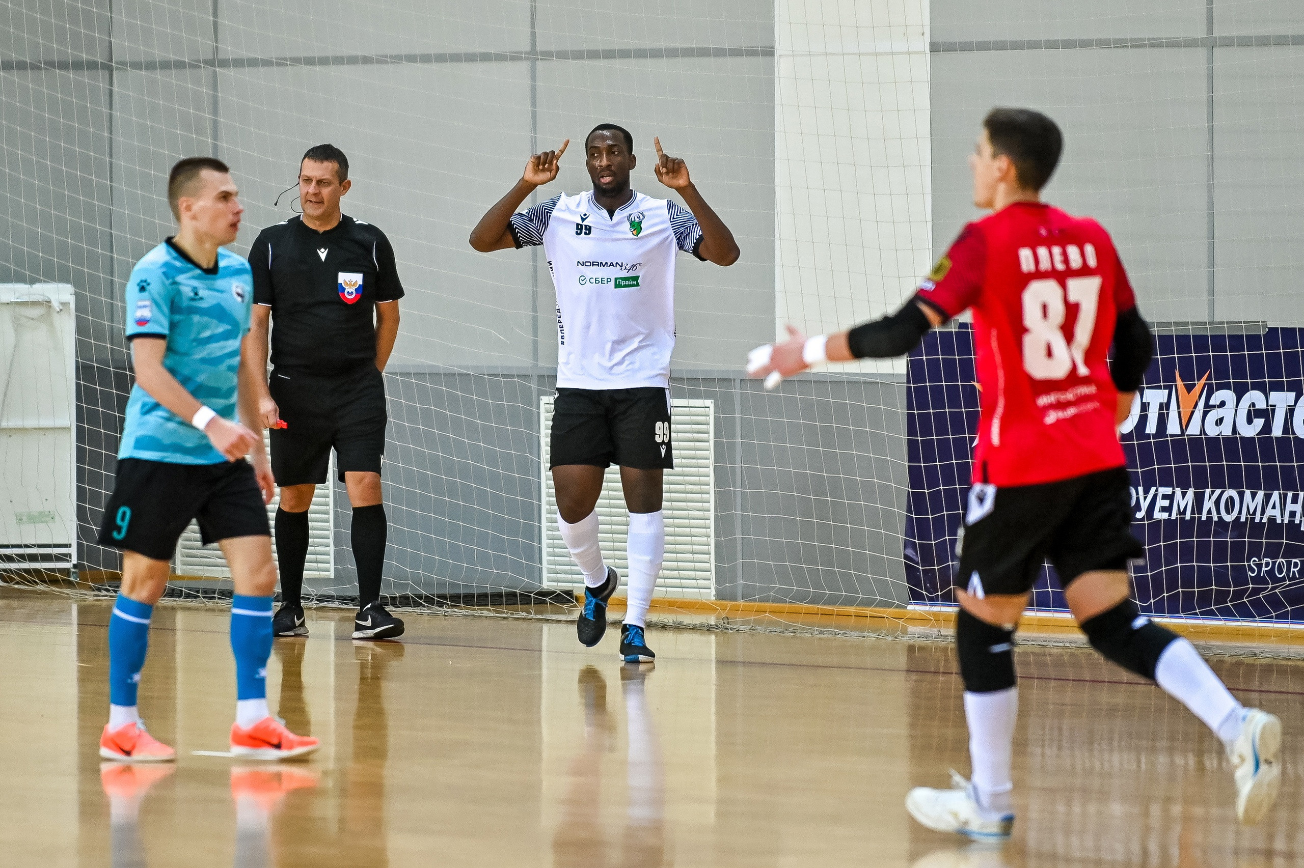 «Сиб-Транзит» — «Торпедо» (Нижний Новгород) 4:5 04.11.2022. Репортажный профессиональный фотограф-любитель