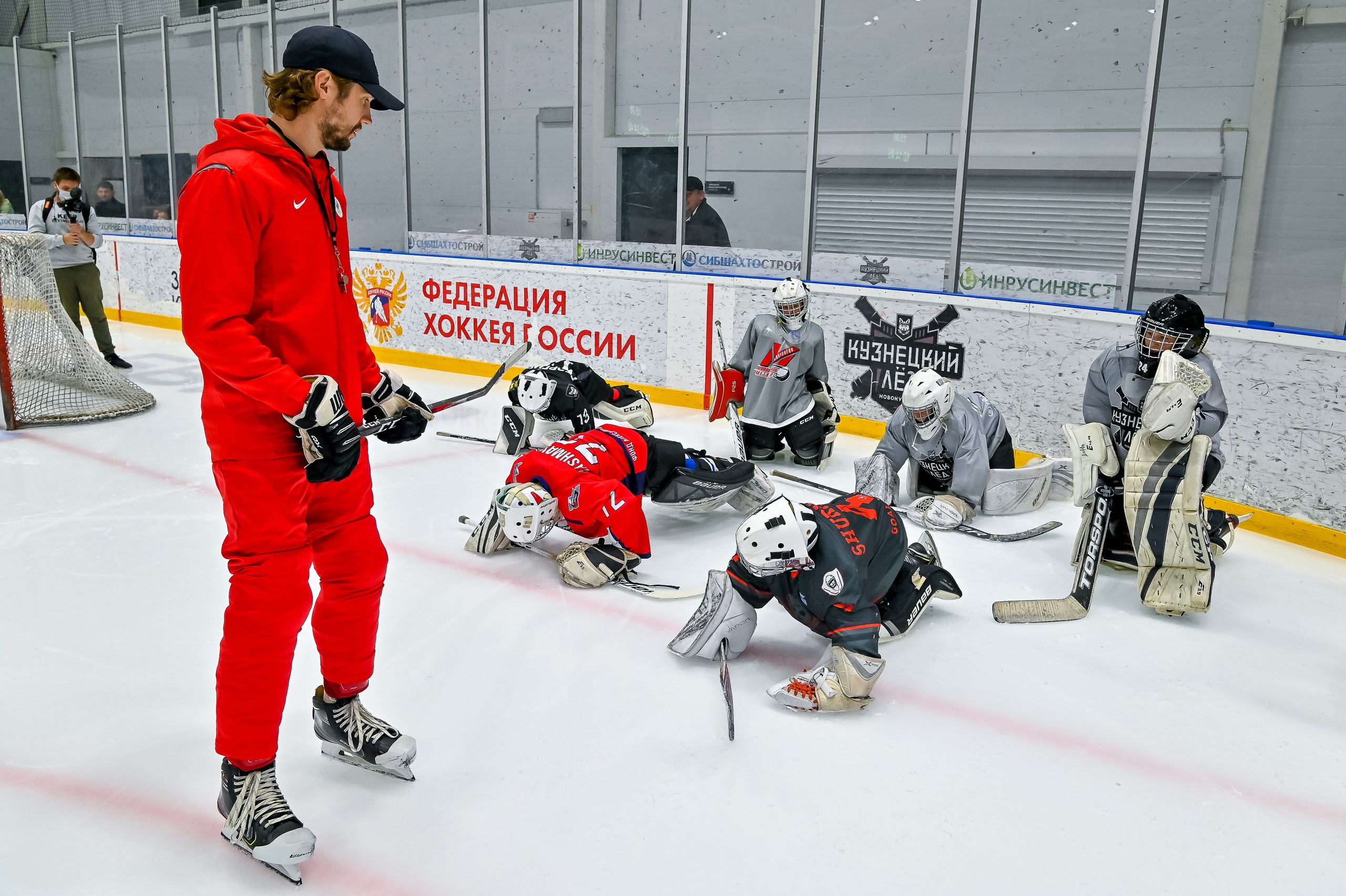 Мастер-класс Сергея Бобровского на «Кузнецком льду» 15.08.2021. Репортажный профессиональный фотограф-любитель