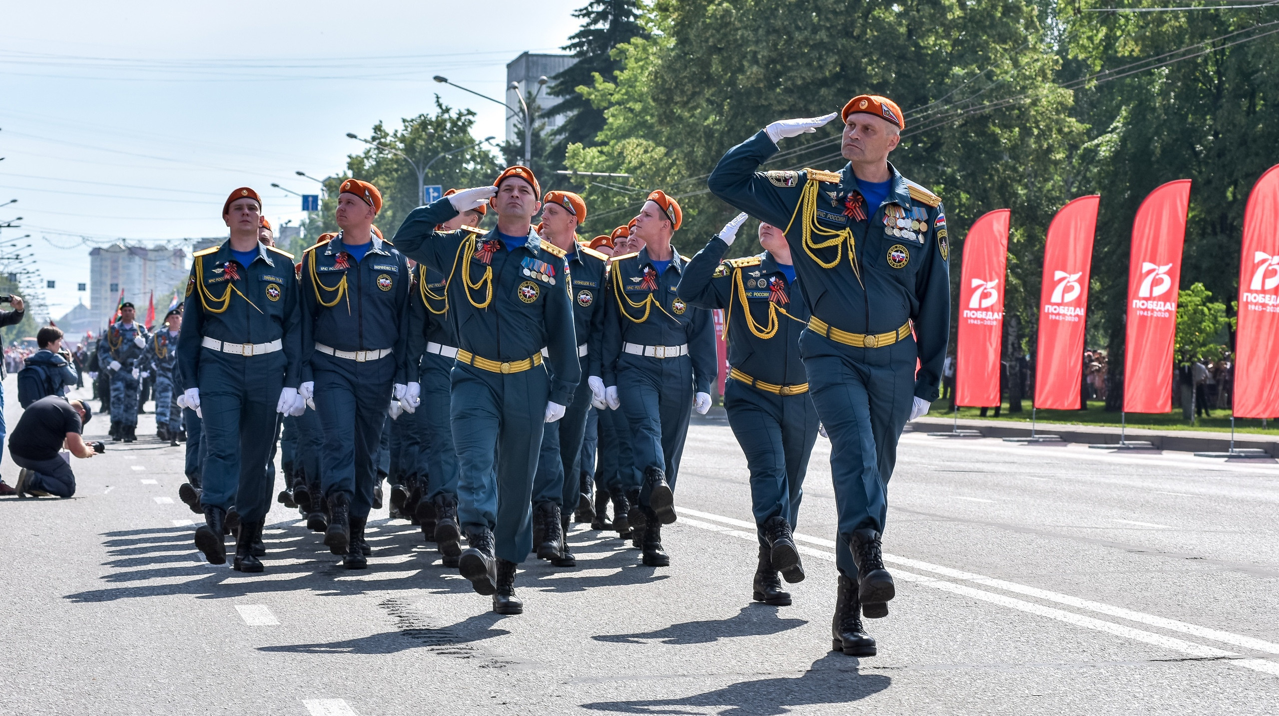 Парад Победы в Новокузнецке 24.06.2020. Репортажный профессиональный фотограф-любитель