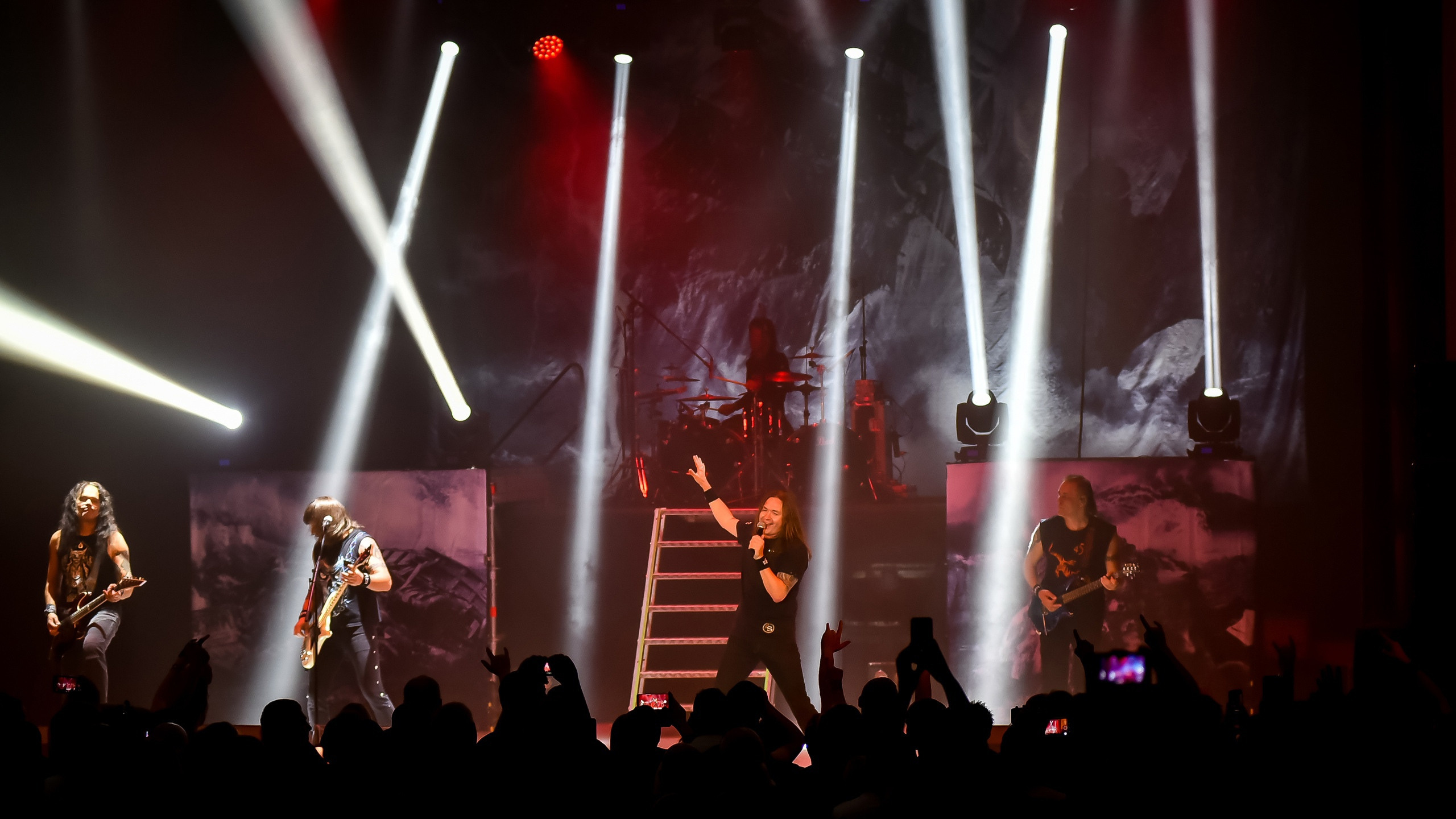 Концерт группы Ария в Новокузнецке 05.11.2019. Репортажный профессиональный фотограф-любитель