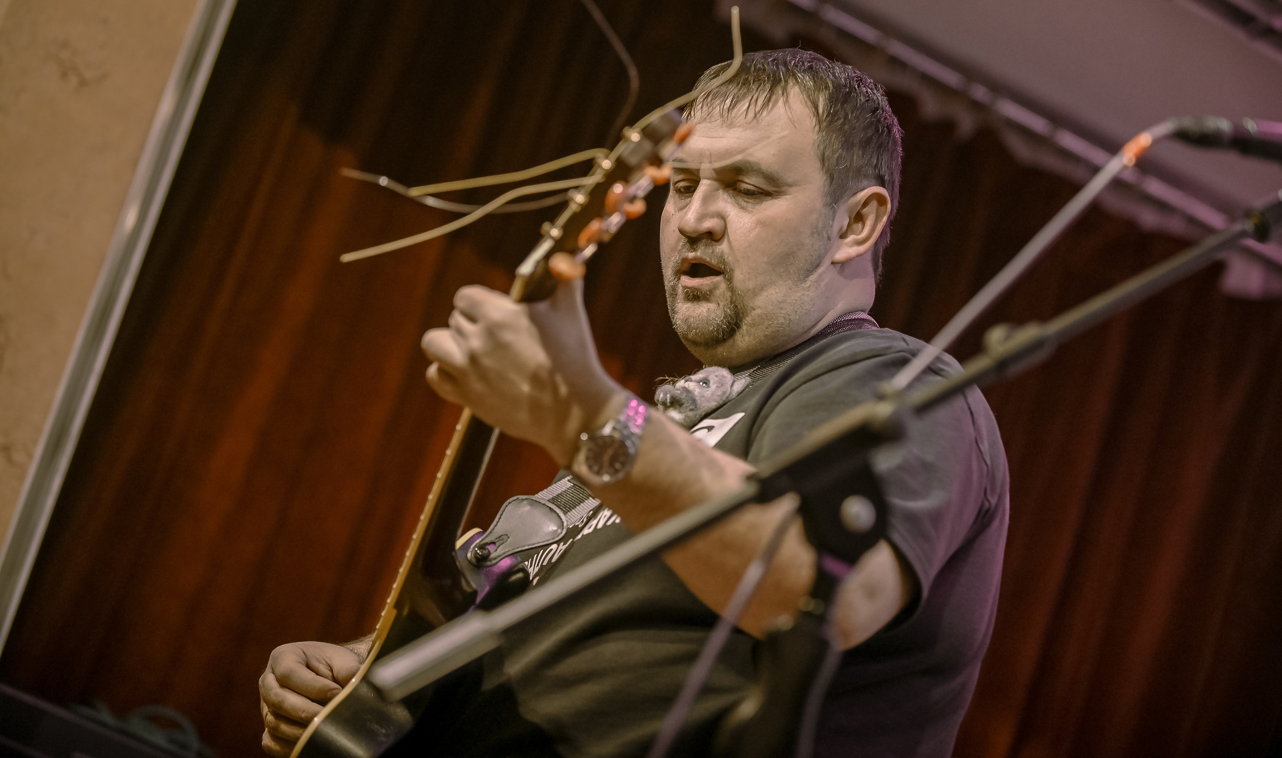 Творческий вечер Михаила Гребенникова в РКС «БАZА 24». Репортажный профессиональный фотограф-любитель