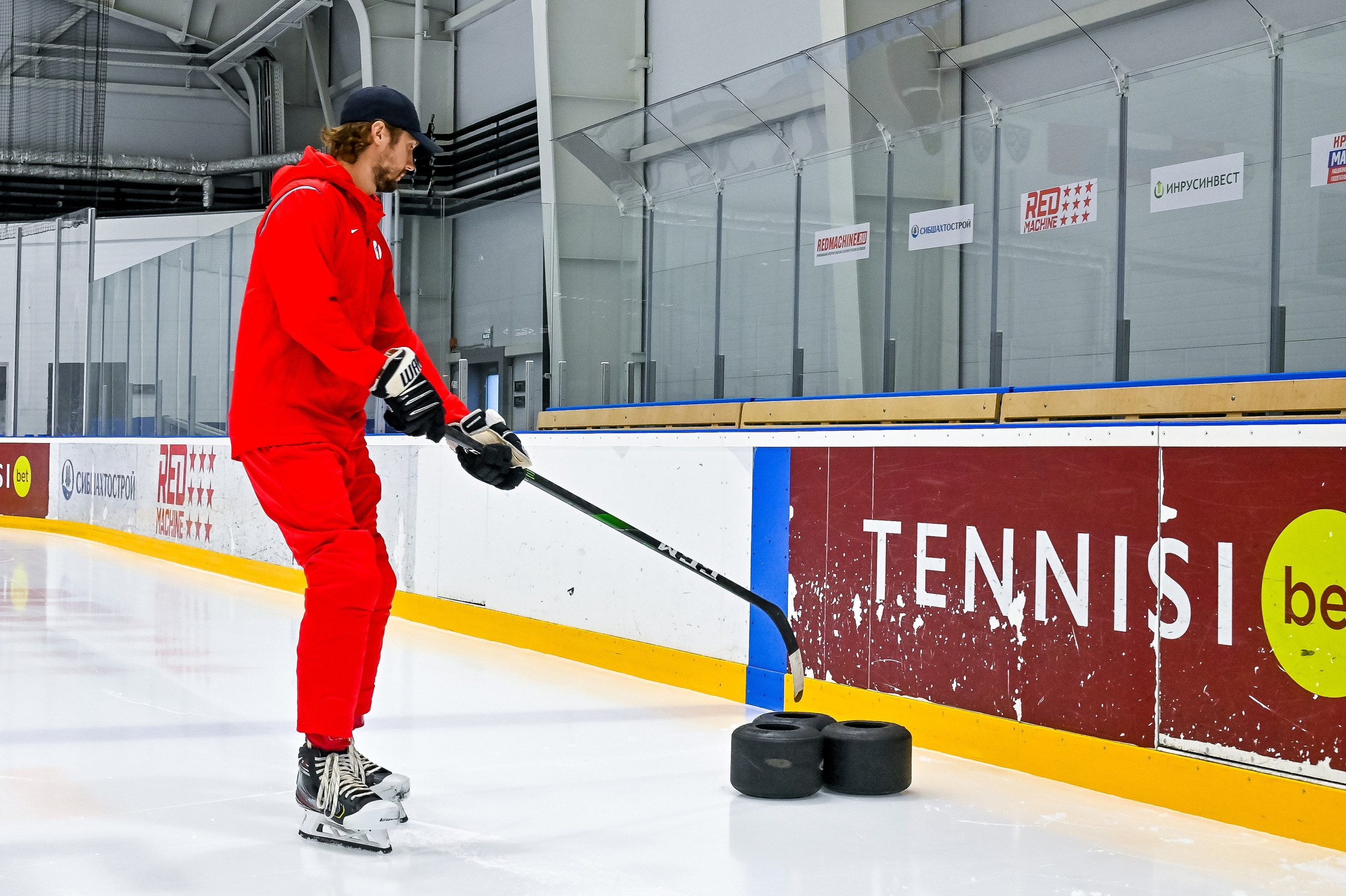 Мастер-класс Сергея Бобровского на «Кузнецком льду» 15.08.2021. Репортажный профессиональный фотограф-любитель
