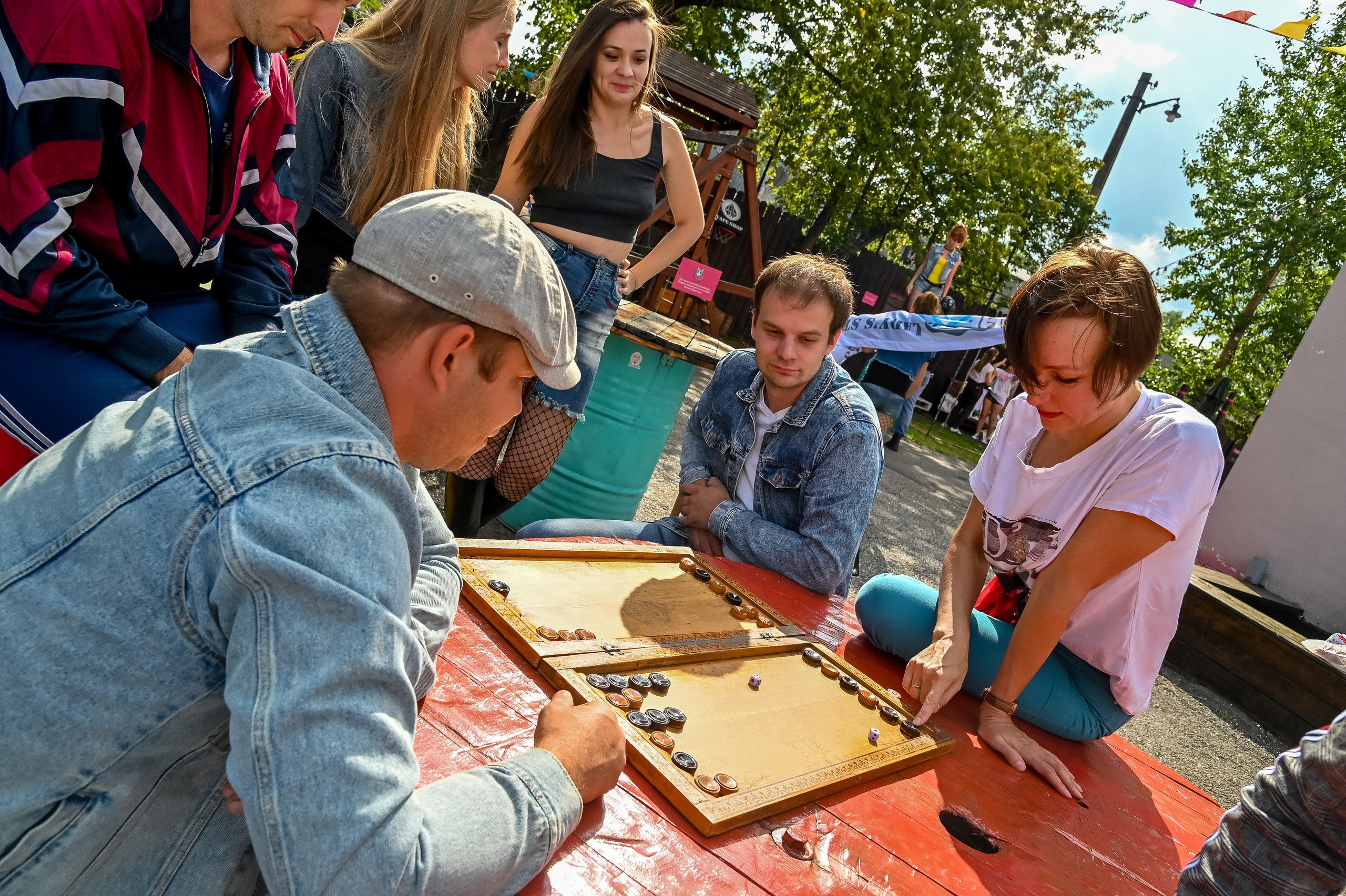 Мутные типочки на районе… Съемка клипа 21.08.2022. Репортажный профессиональный фотограф-любитель