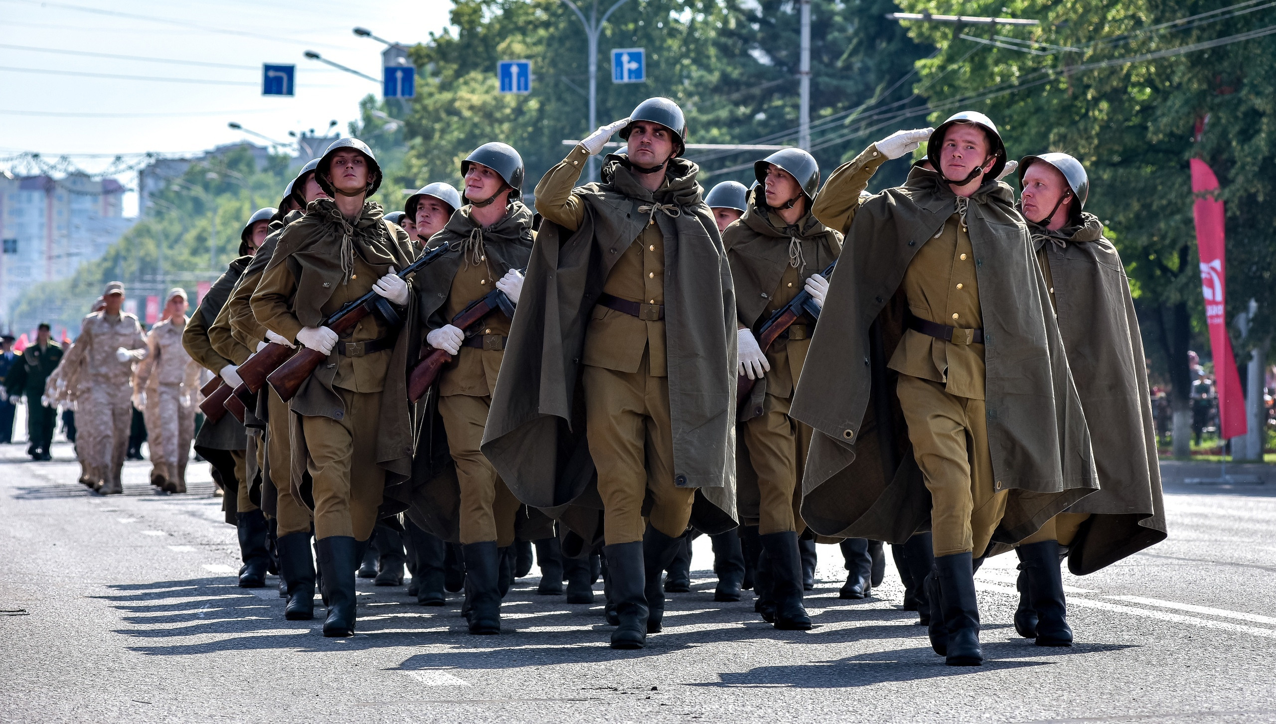 Парад Победы в Новокузнецке 24.06.2020. Репортажный профессиональный фотограф-любитель