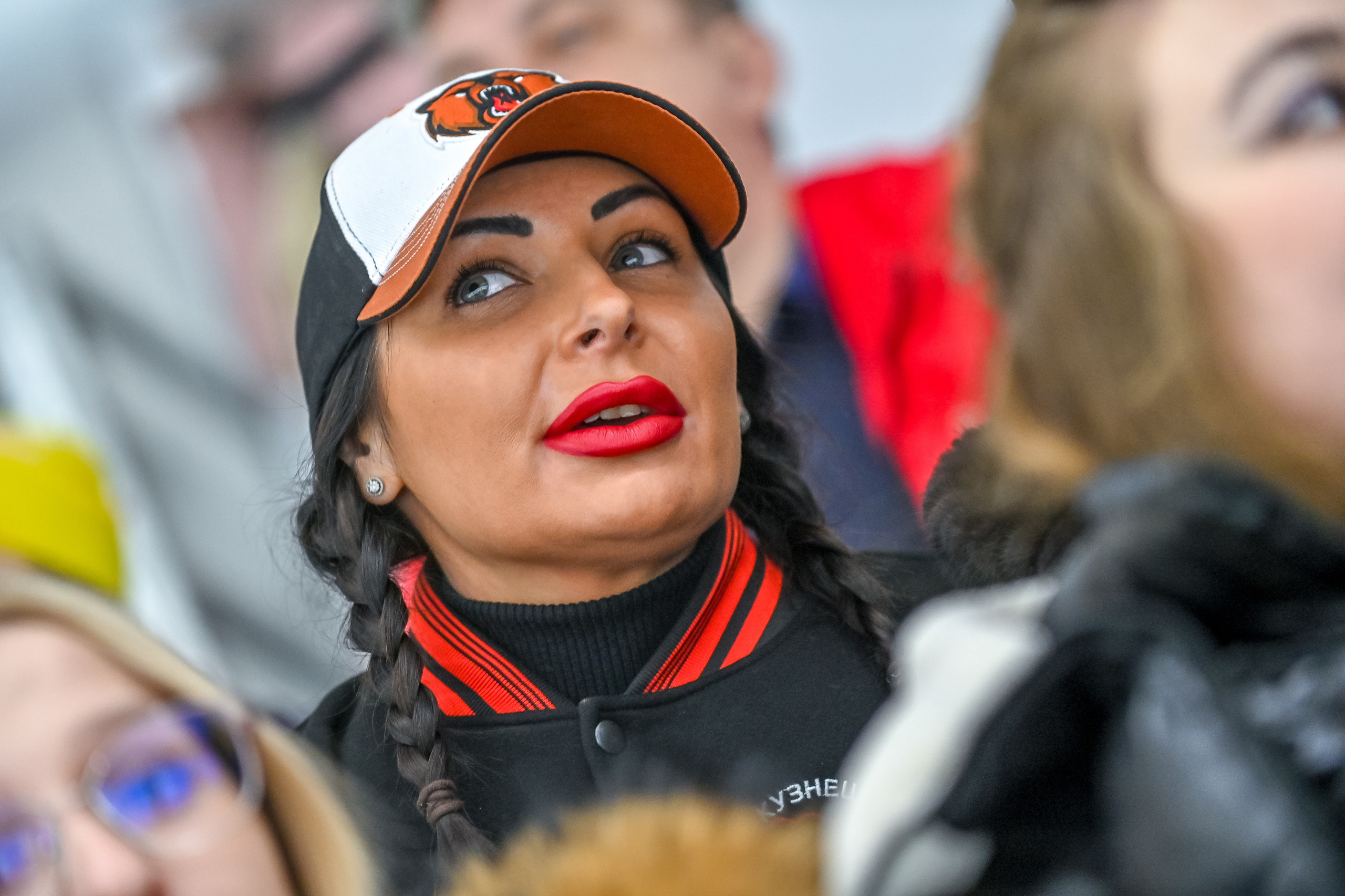 «Кузнецкие Медведи» — «Ладья» 06.01.2023. Репортажный профессиональный фотограф-любитель