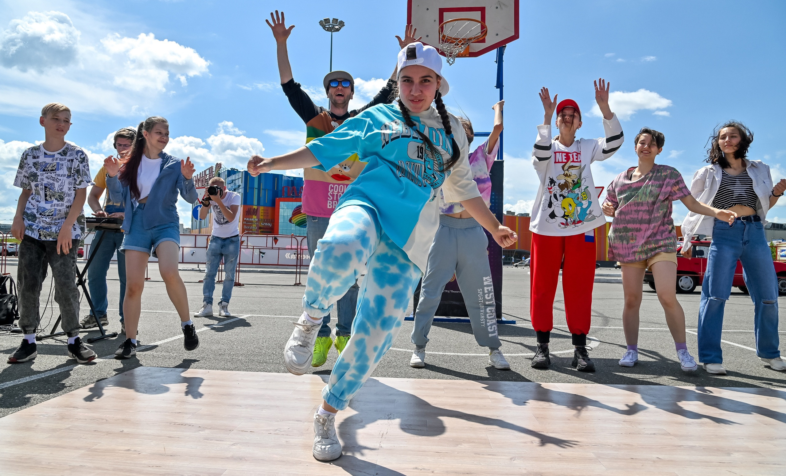 Съемка клипа Сергея Ермакова 25.06.2022. Репортажный профессиональный фотограф-любитель