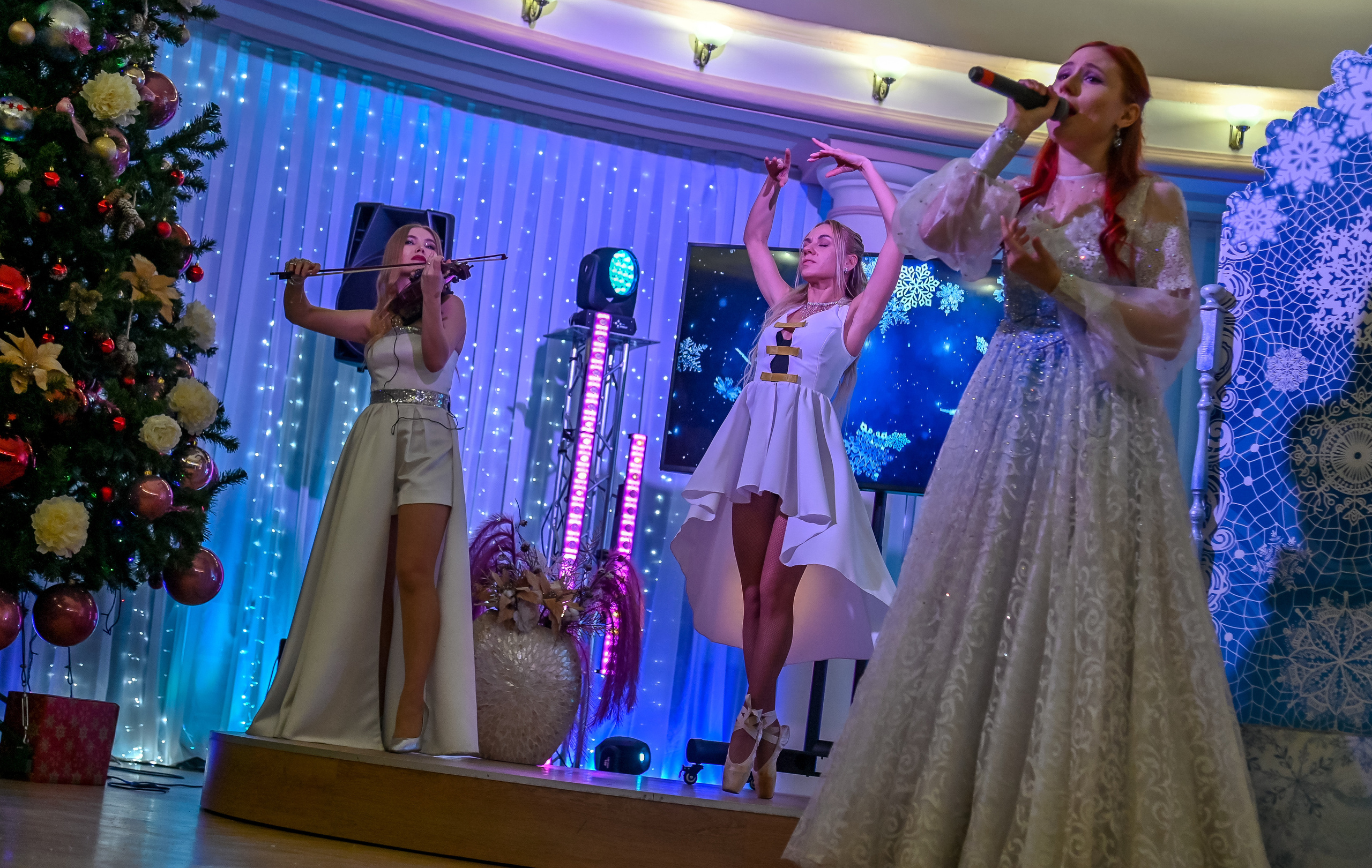 Квартирник «Новогодний MiX» 12.01.2023. Репортажный профессиональный фотограф-любитель
