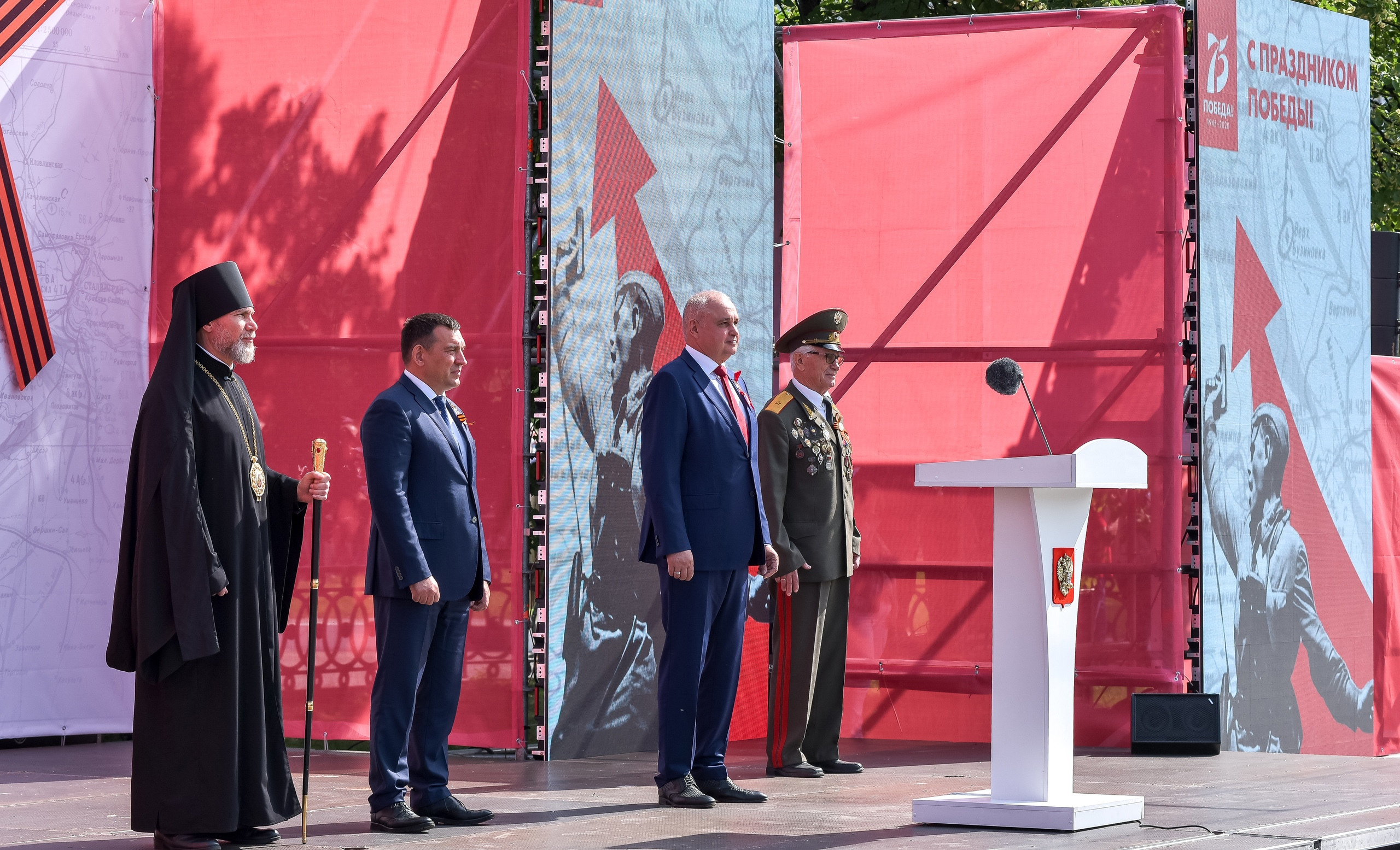 Парад Победы в Новокузнецке 24.06.2020. Репортажный профессиональный фотограф-любитель