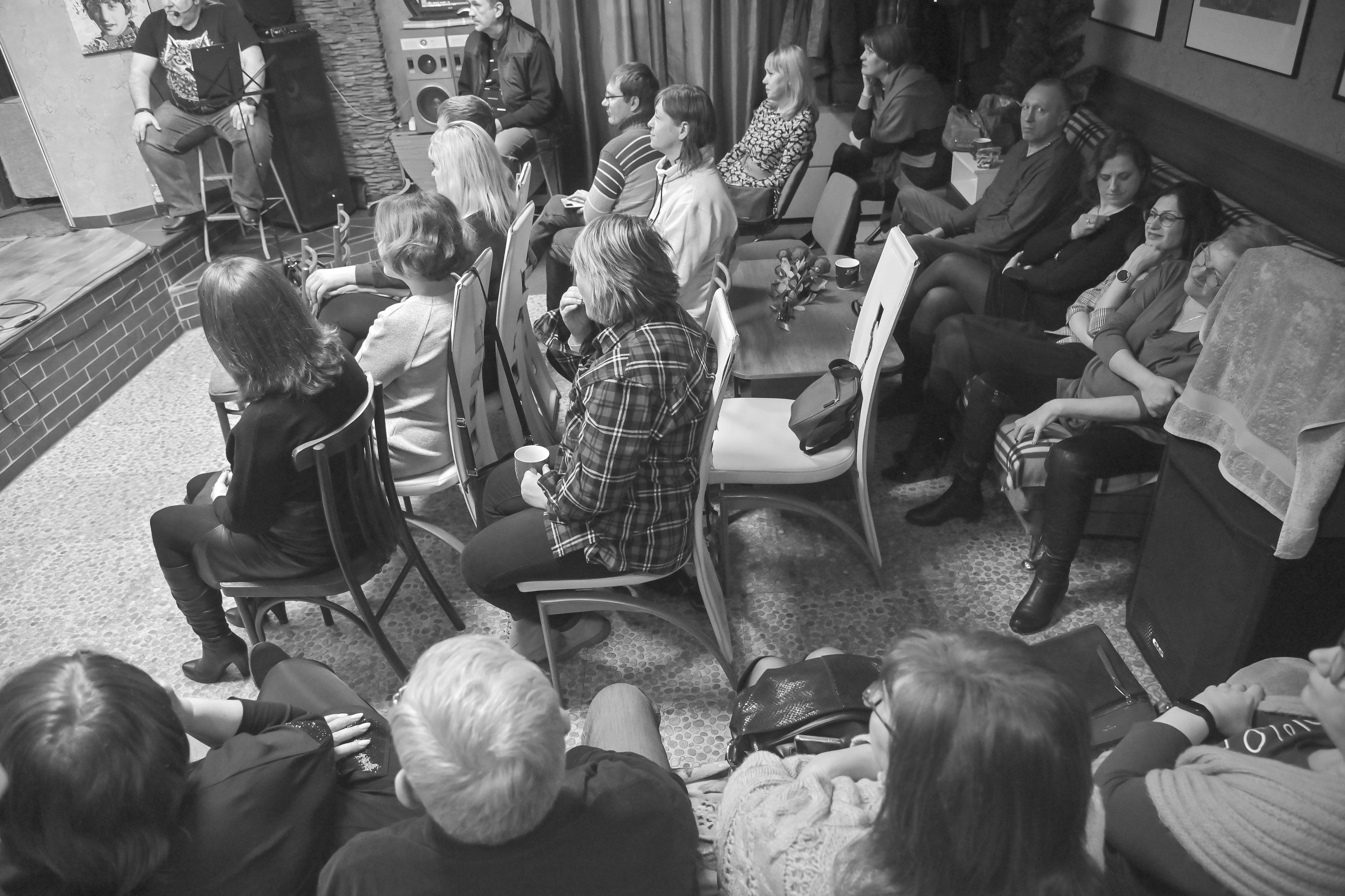 Творческий вечер Михаила Гребенникова в РКС «БАZА 24». Репортажный профессиональный фотограф-любитель