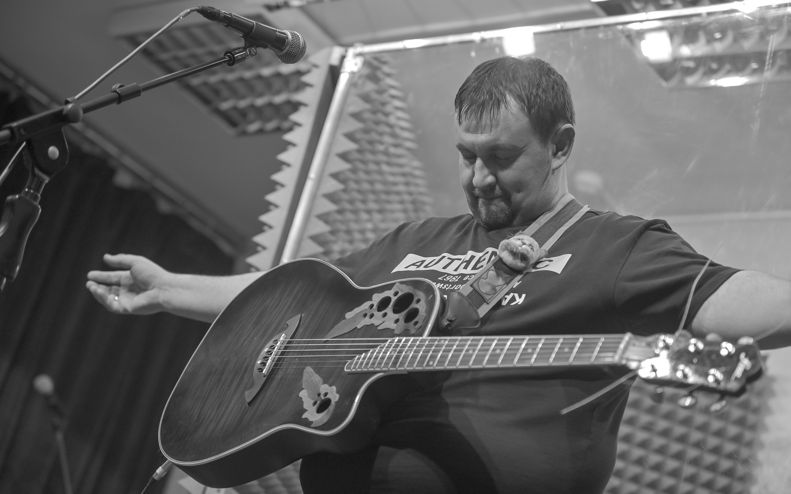 Творческий вечер Михаила Гребенникова в РКС «БАZА 24». Репортажный профессиональный фотограф-любитель