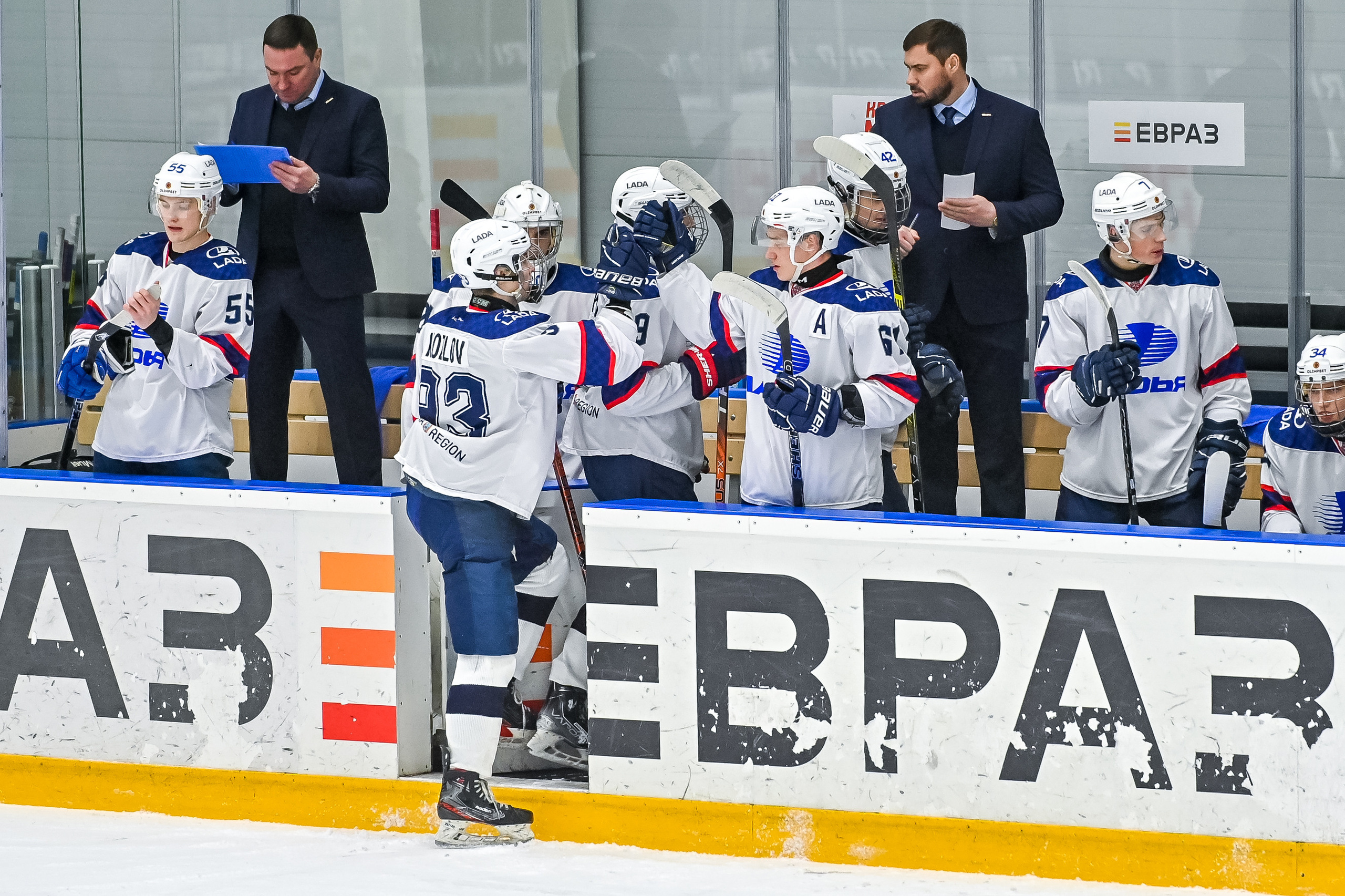 «Кузнецкие Медведи» — «Ладья» 06.01.2023. Репортажный профессиональный фотограф-любитель