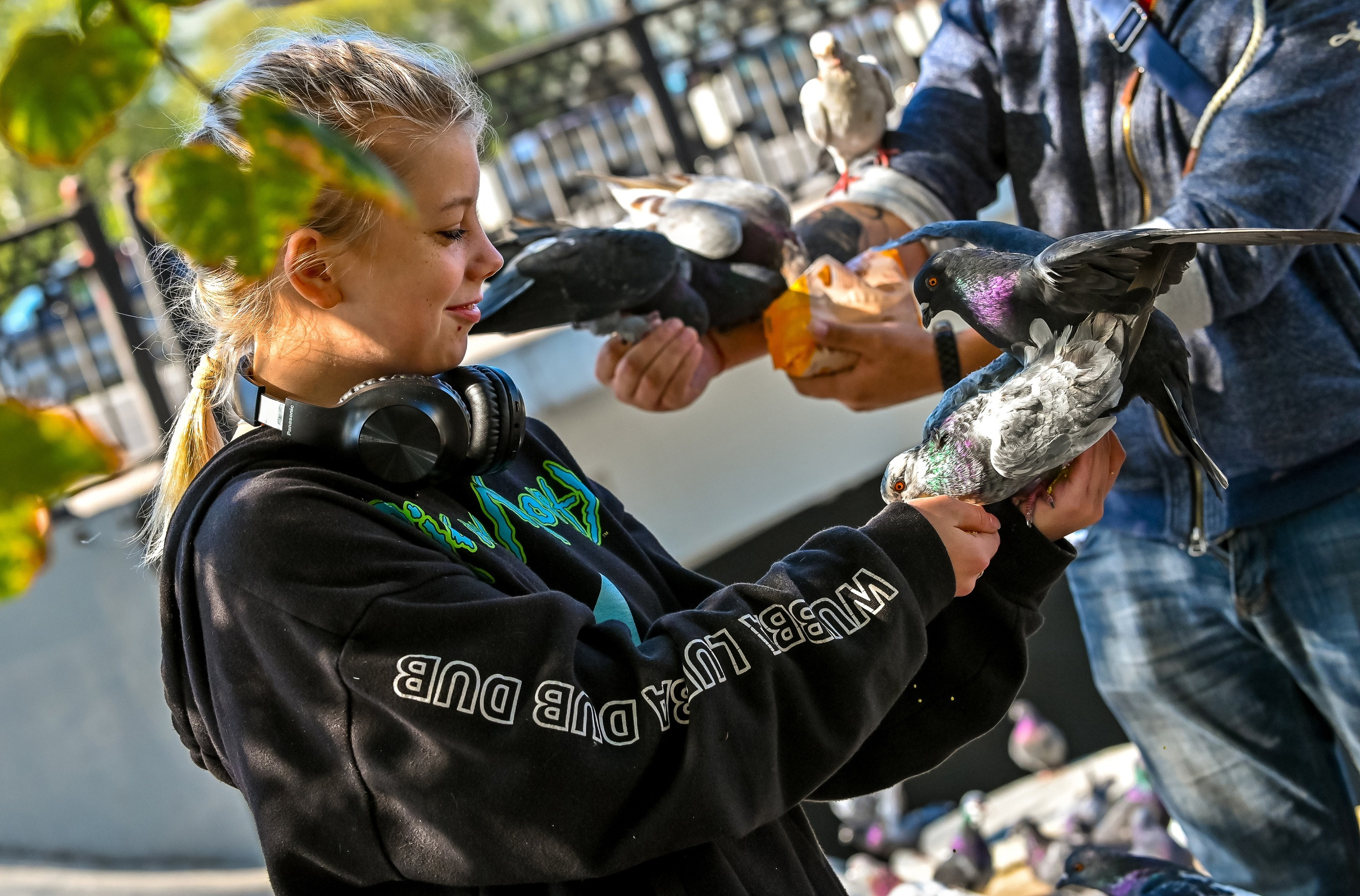 Осенняя фотопрогулка по городу Н 17.09.2022. Репортажный профессиональный фотограф-любитель