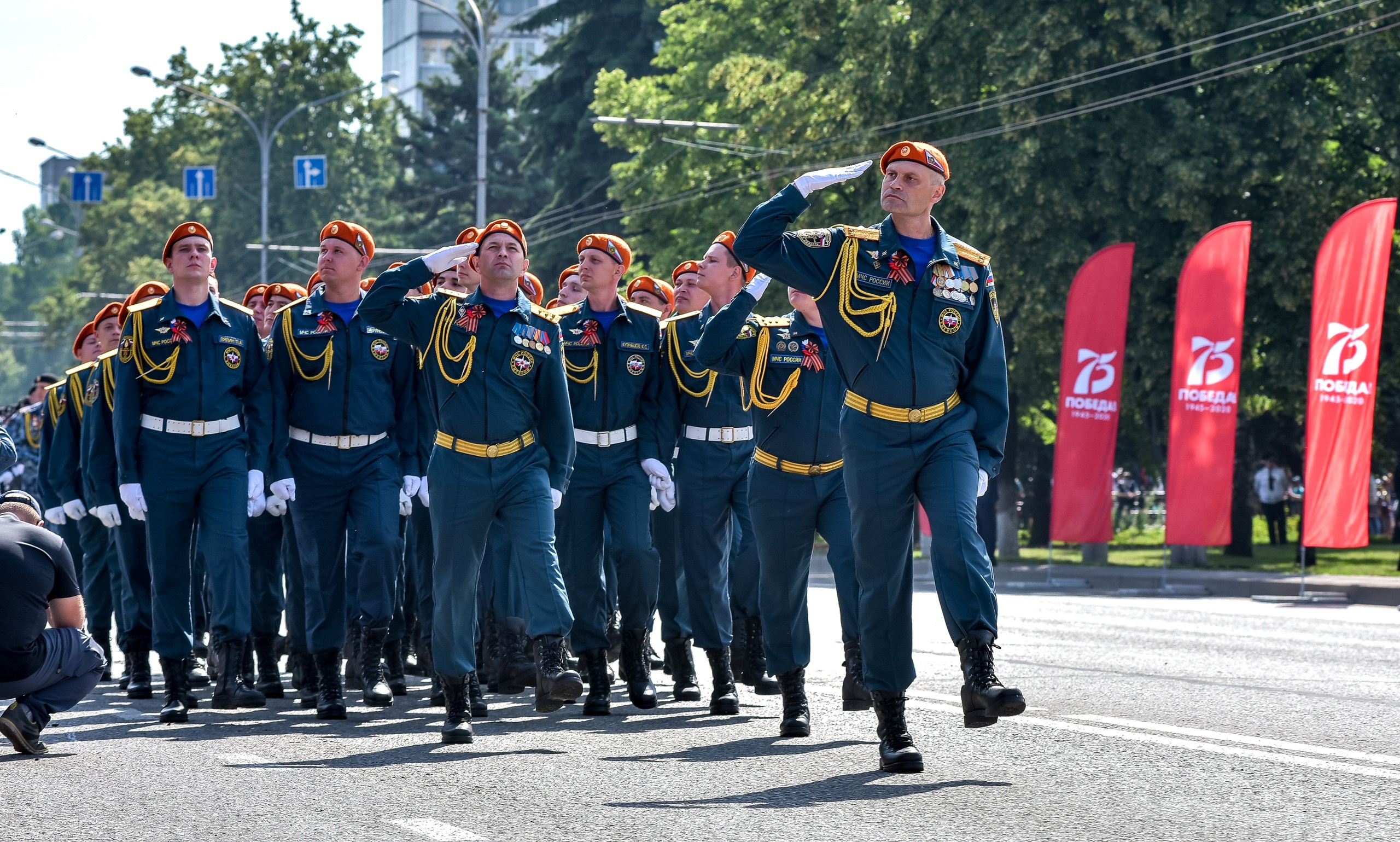 Парад Победы в Новокузнецке 24.06.2020. Репортажный профессиональный фотограф-любитель