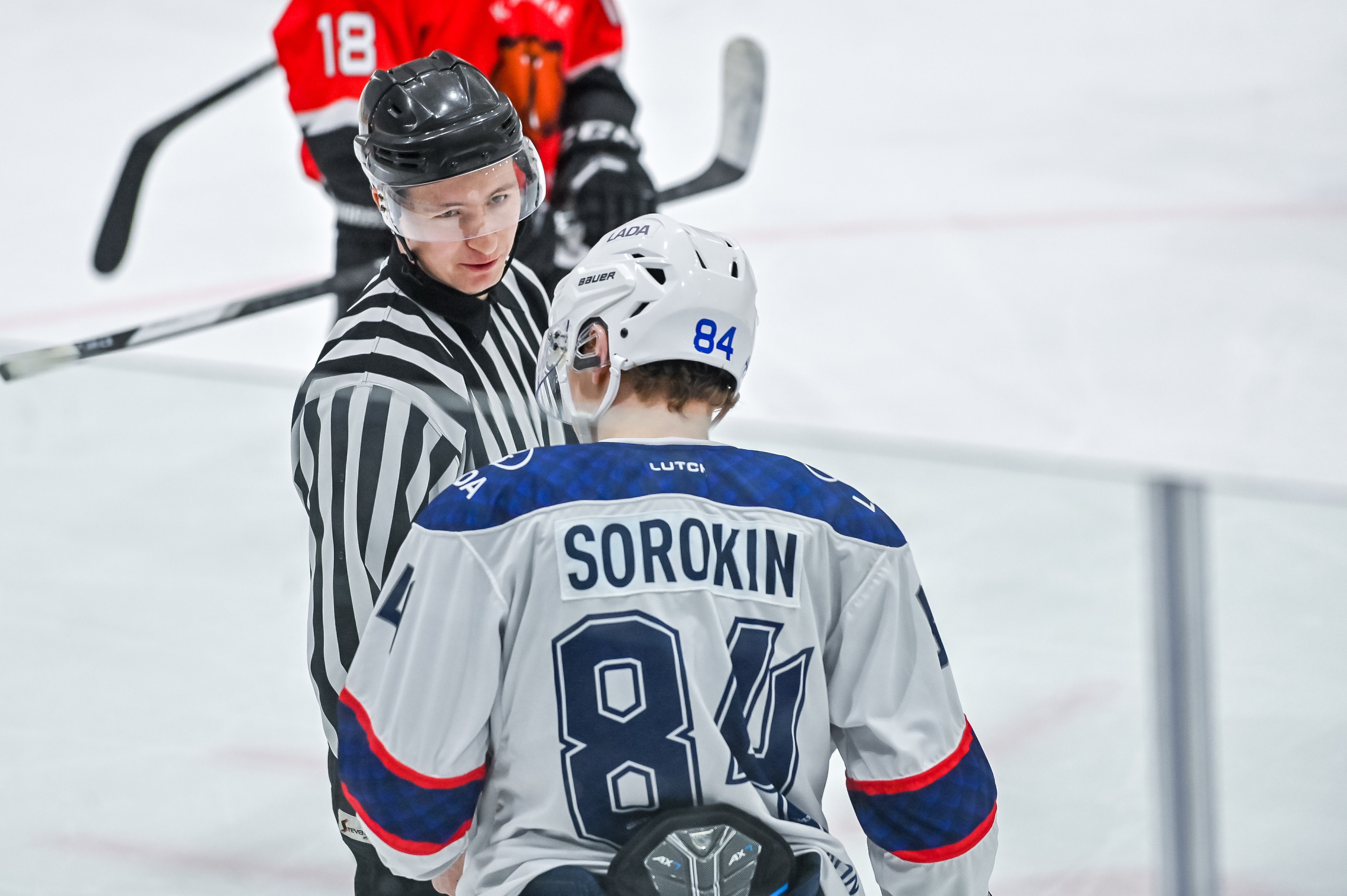 «Кузнецкие Медведи» — «Ладья» 06.01.2023. Репортажный профессиональный фотограф-любитель