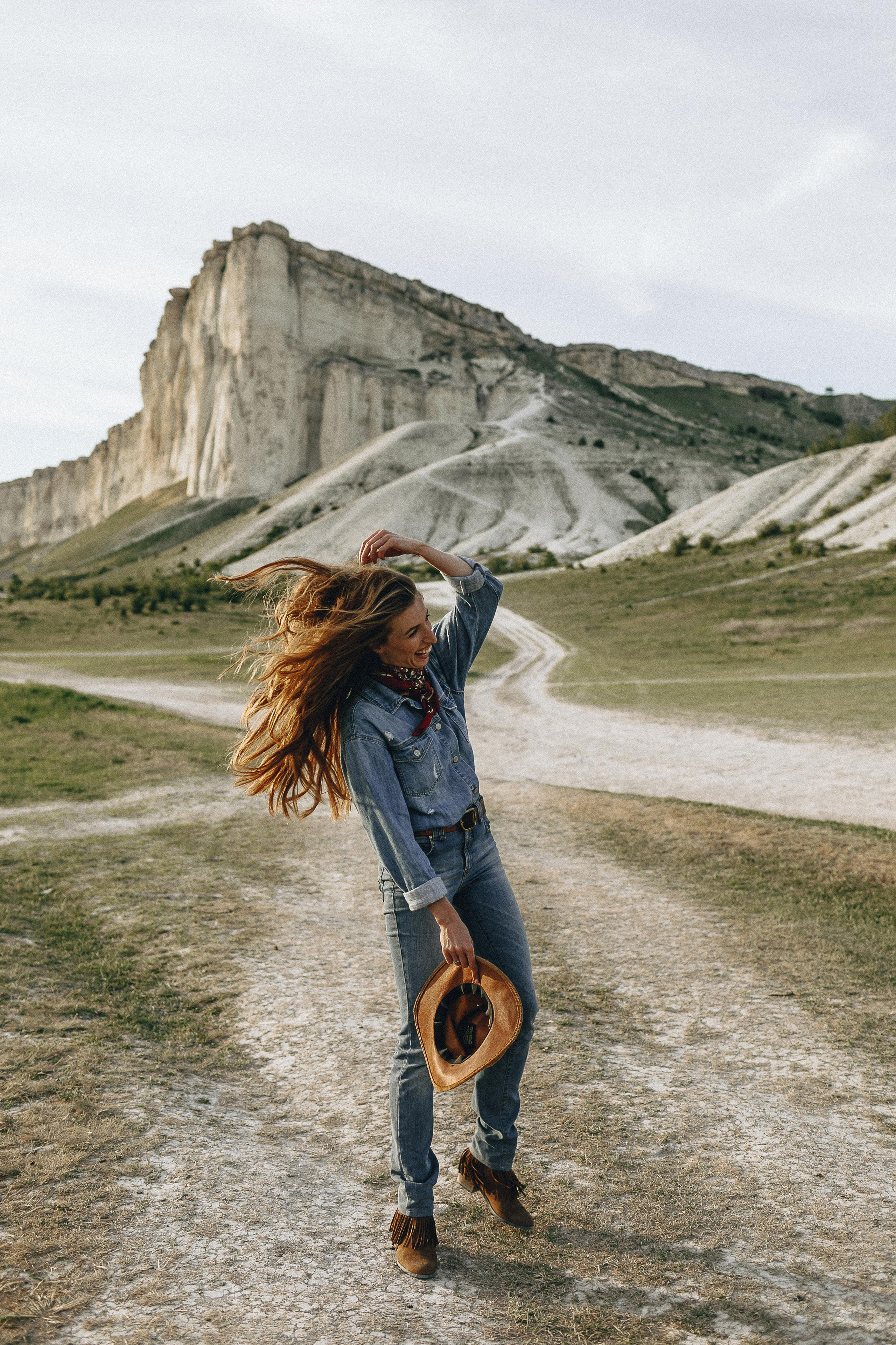 Девушка в образе ковбойши. Крым фото, отдых Крым, Севастополь фото, Свадьба фото, Олег Горбатко