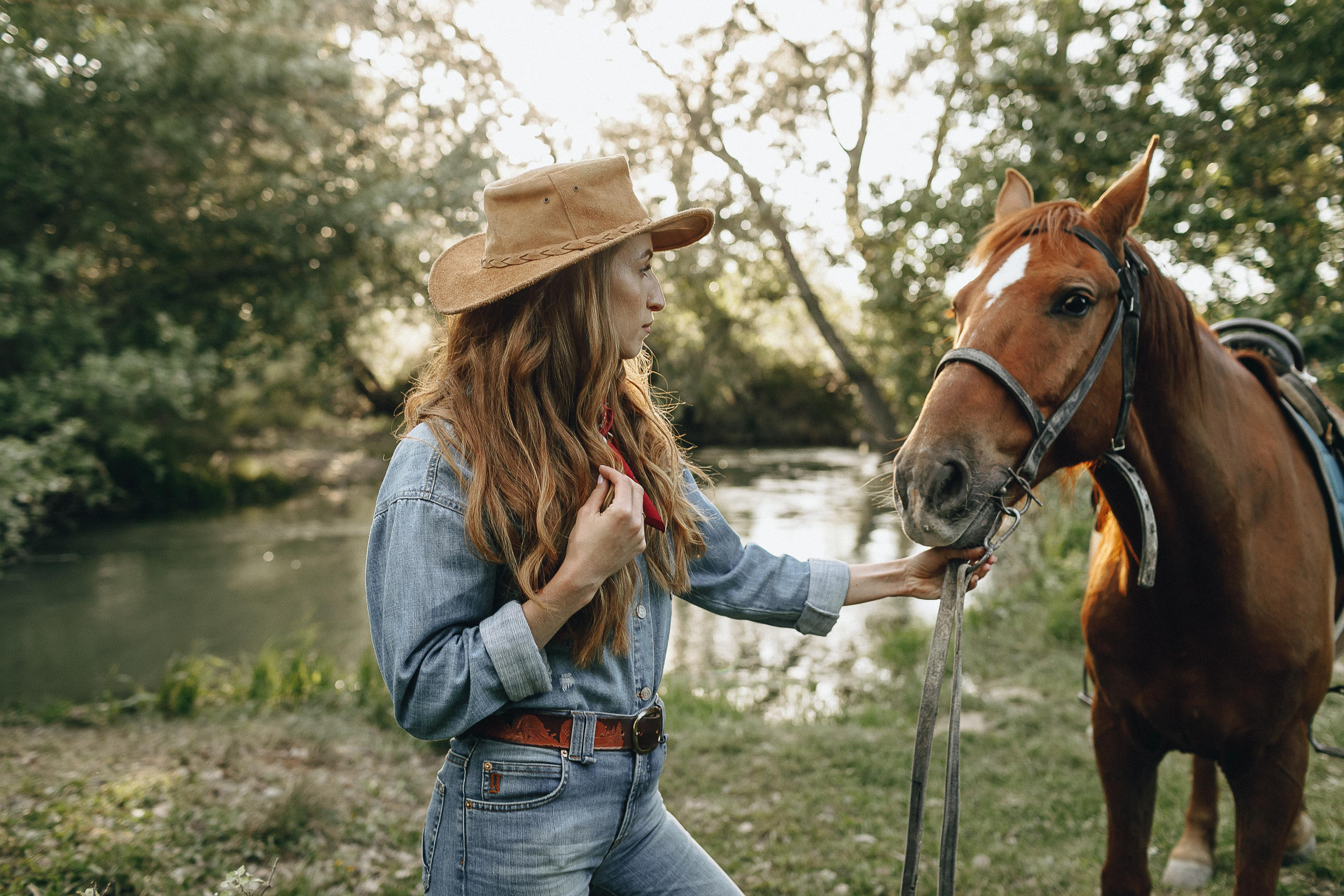 Девушка в образе ковбойши. Крым фото, отдых Крым, Севастополь фото, Свадьба фото, Олег Горбатко