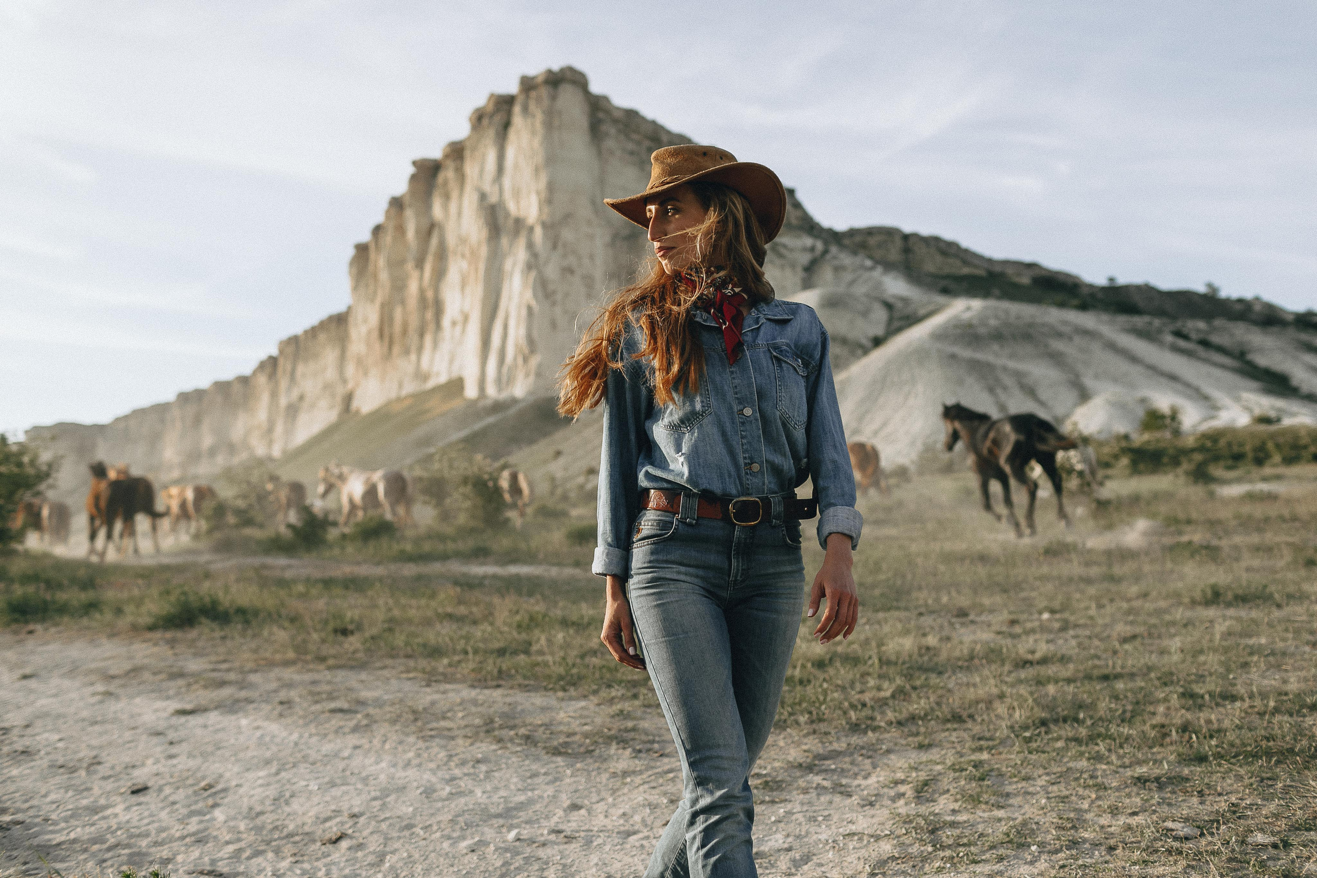 Девушка в образе ковбойши. Крым фото, отдых Крым, Севастополь фото, Свадьба фото, Олег Горбатко