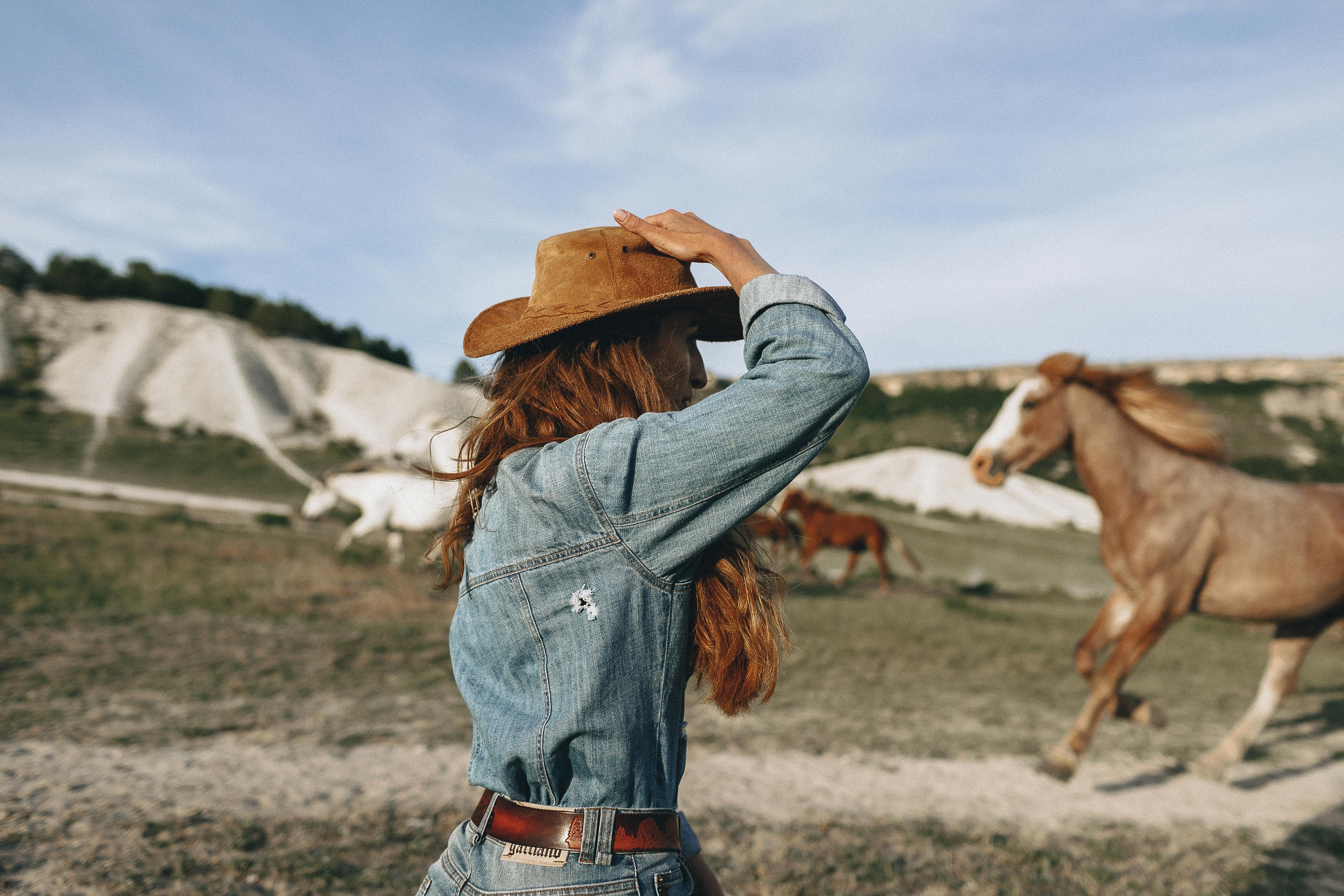 Девушка в образе ковбойши. Крым фото, отдых Крым, Севастополь фото, Свадьба фото, Олег Горбатко