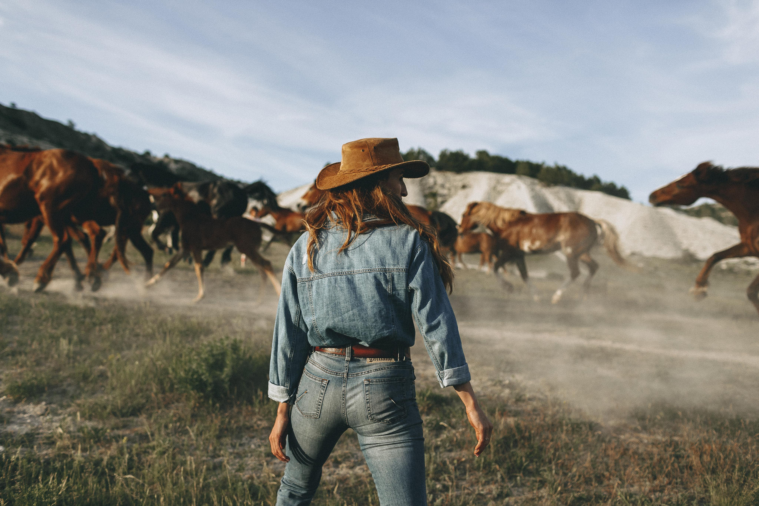 белая скала, отдых у белой скалы. Крымское море