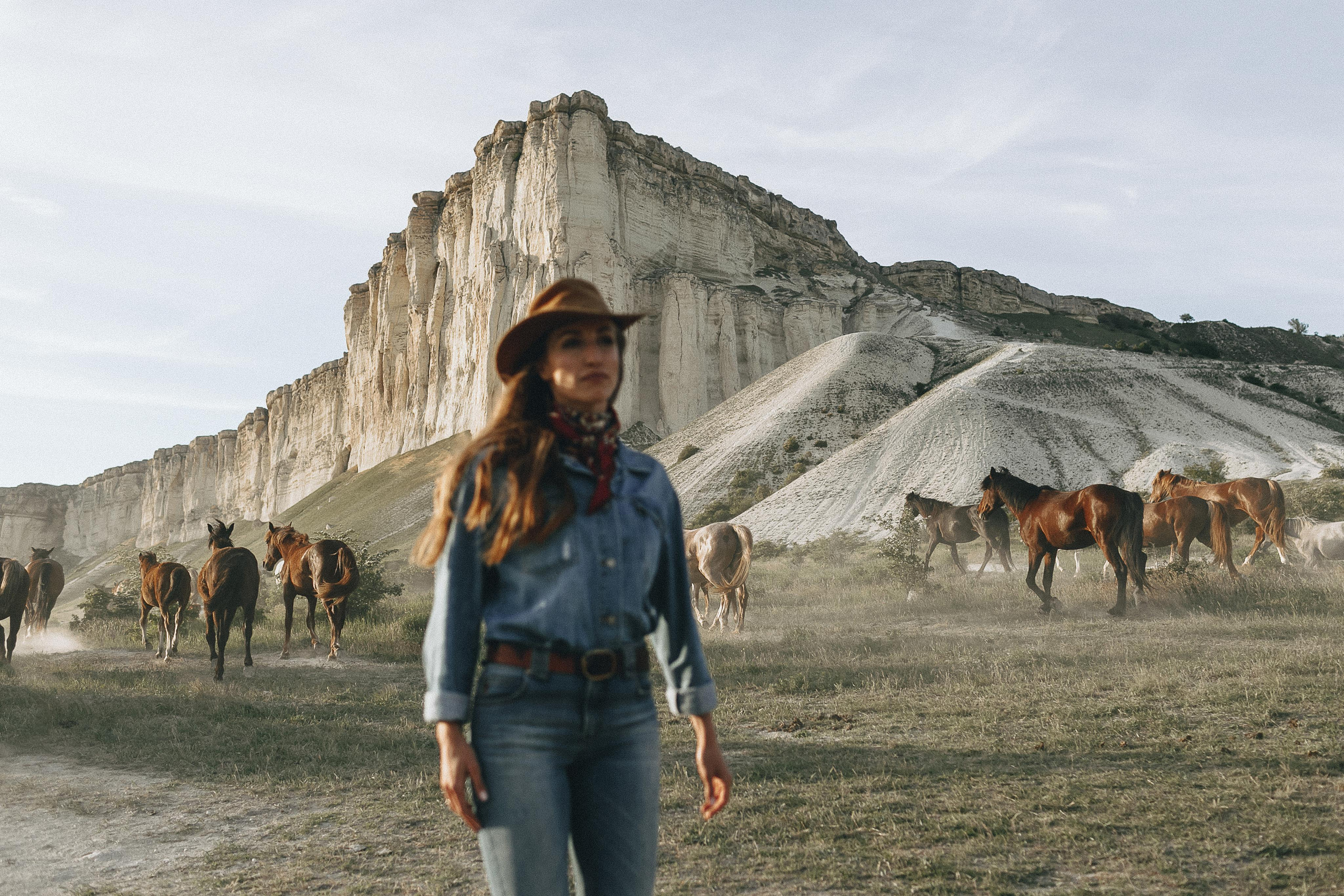 Девушка в образе ковбойши. Крым фото, отдых Крым, Севастополь фото, Свадьба фото, Олег Горбатко