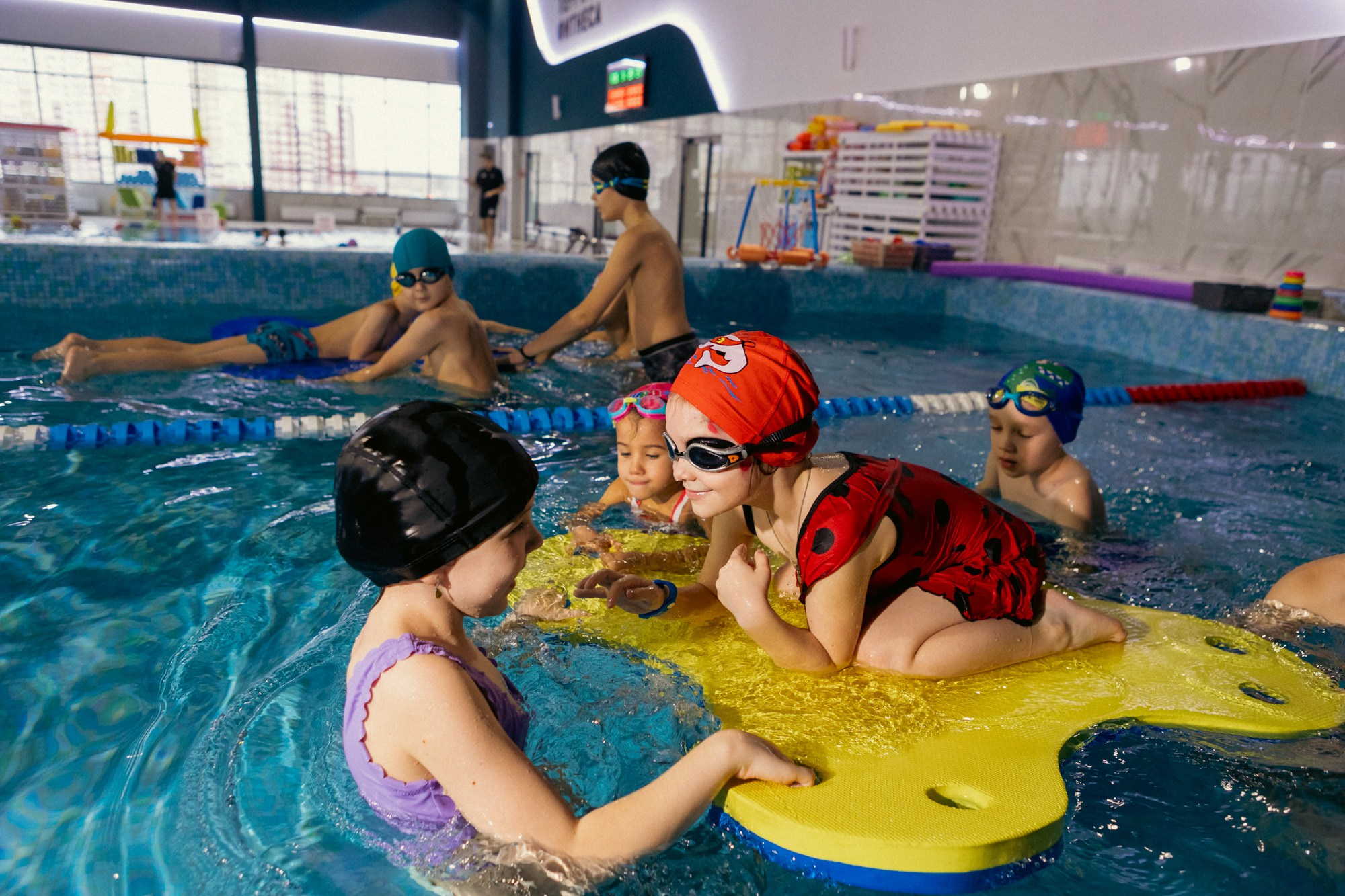 День Рождения в Территории Фитнеса. Фотограф в Оренбурге. Профессиональный фотограф