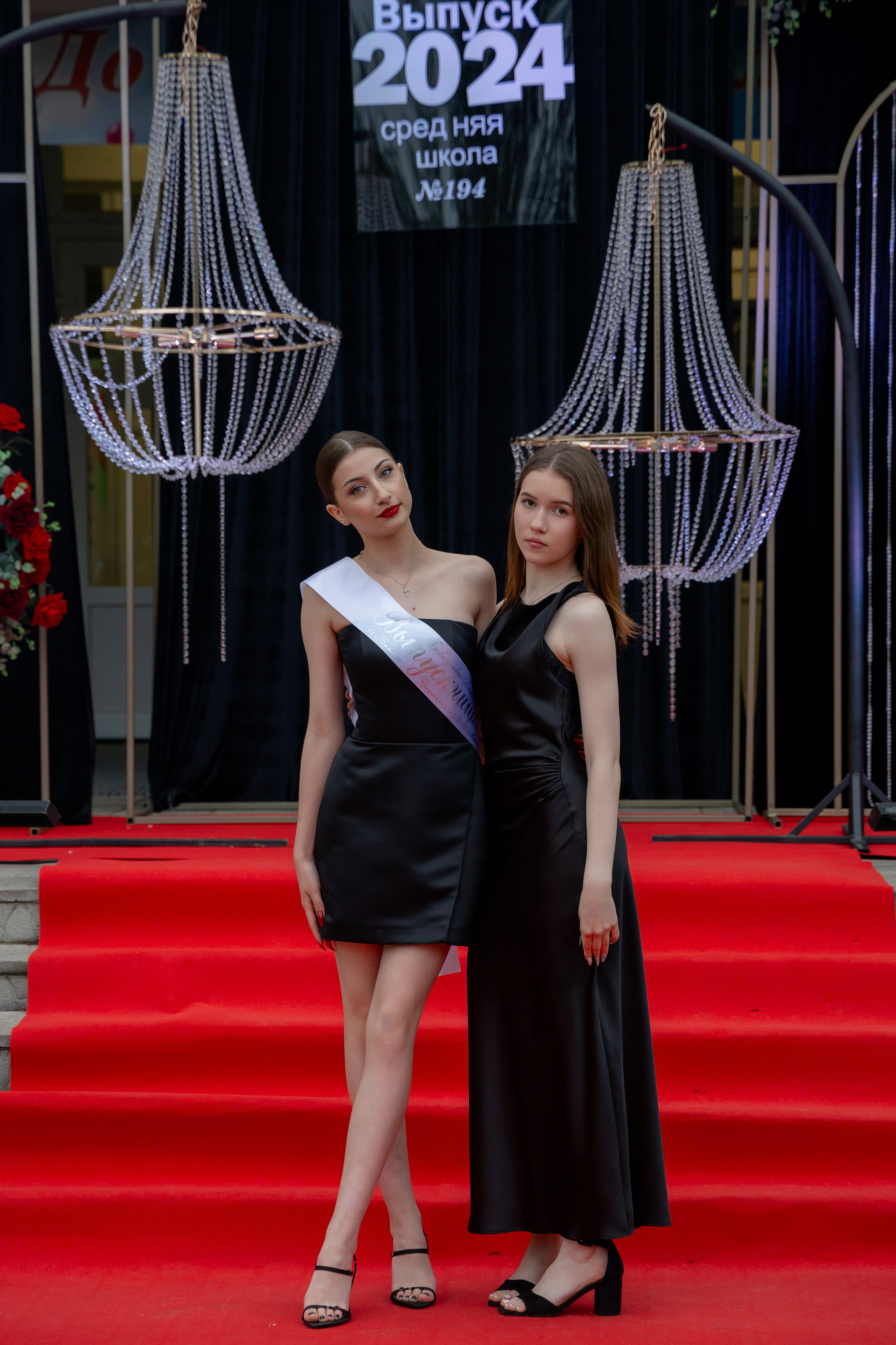 Школьный выпускной 2024 год в Соколе (Минск). Свадебный фотограф в Минске/Беларуси Сергей Спиридонов