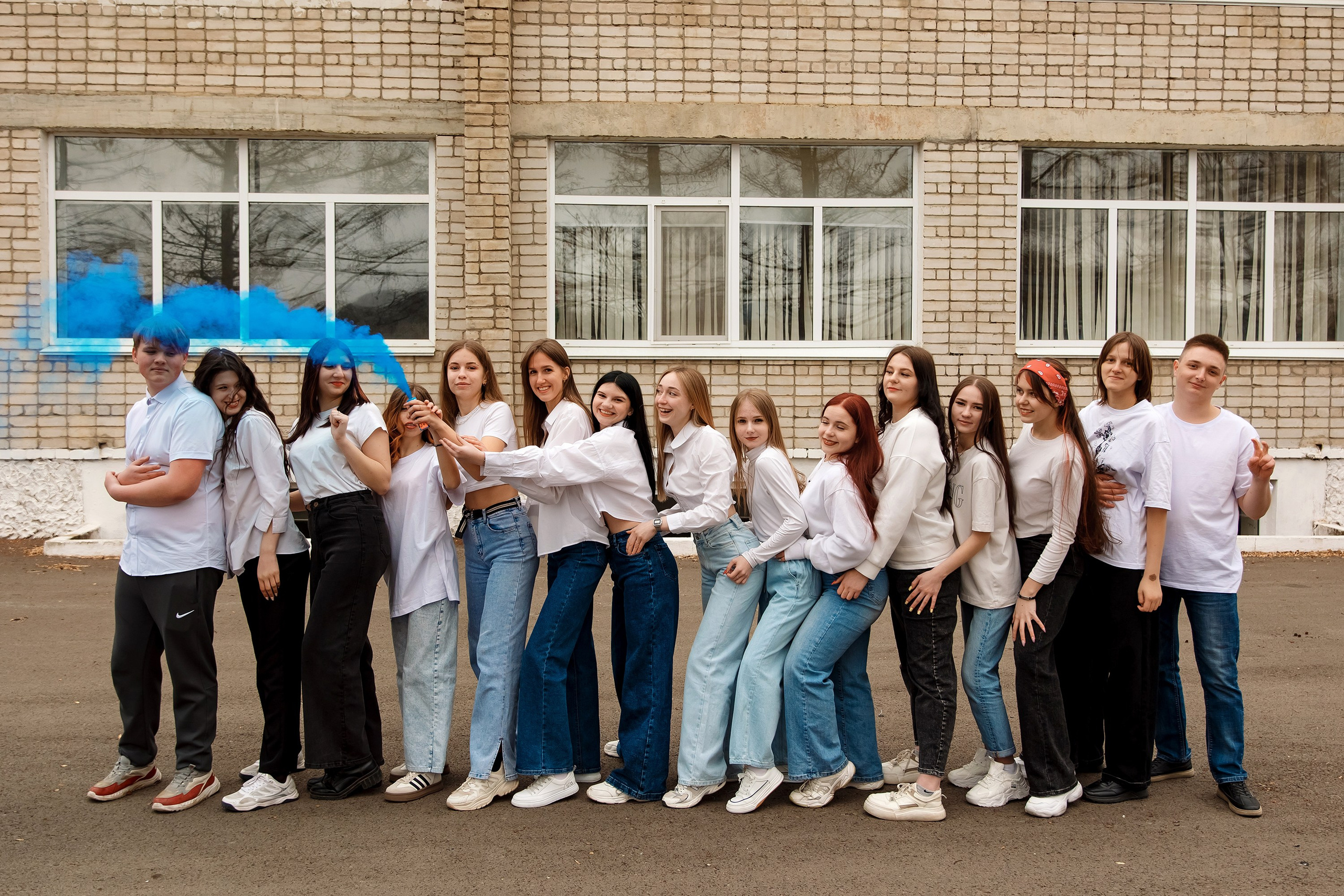 11 класс с. Барабаш. Фотограф Любовь Корниенко, Примоский край