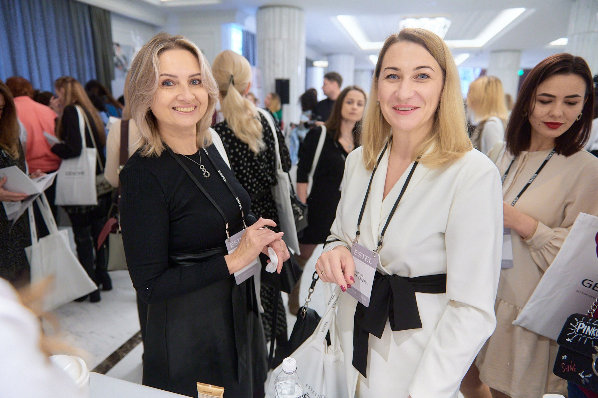 Конференция Estel. Репортажный фотограф в Москве Вадим Францев