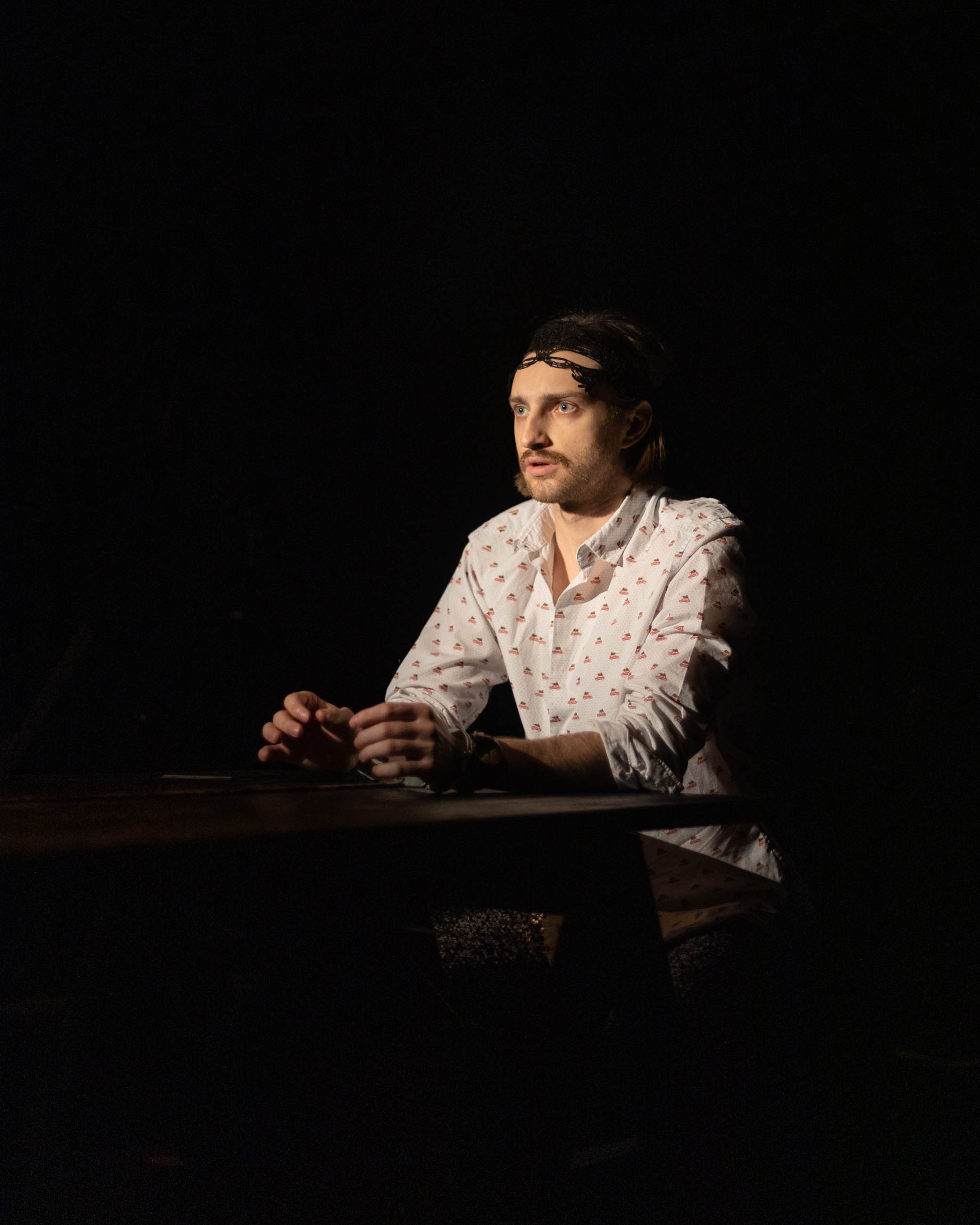 Спектакль «Маскарад». Игорь Березин — фотограф в Москве. Мужские портреты и коммерческая съёмка