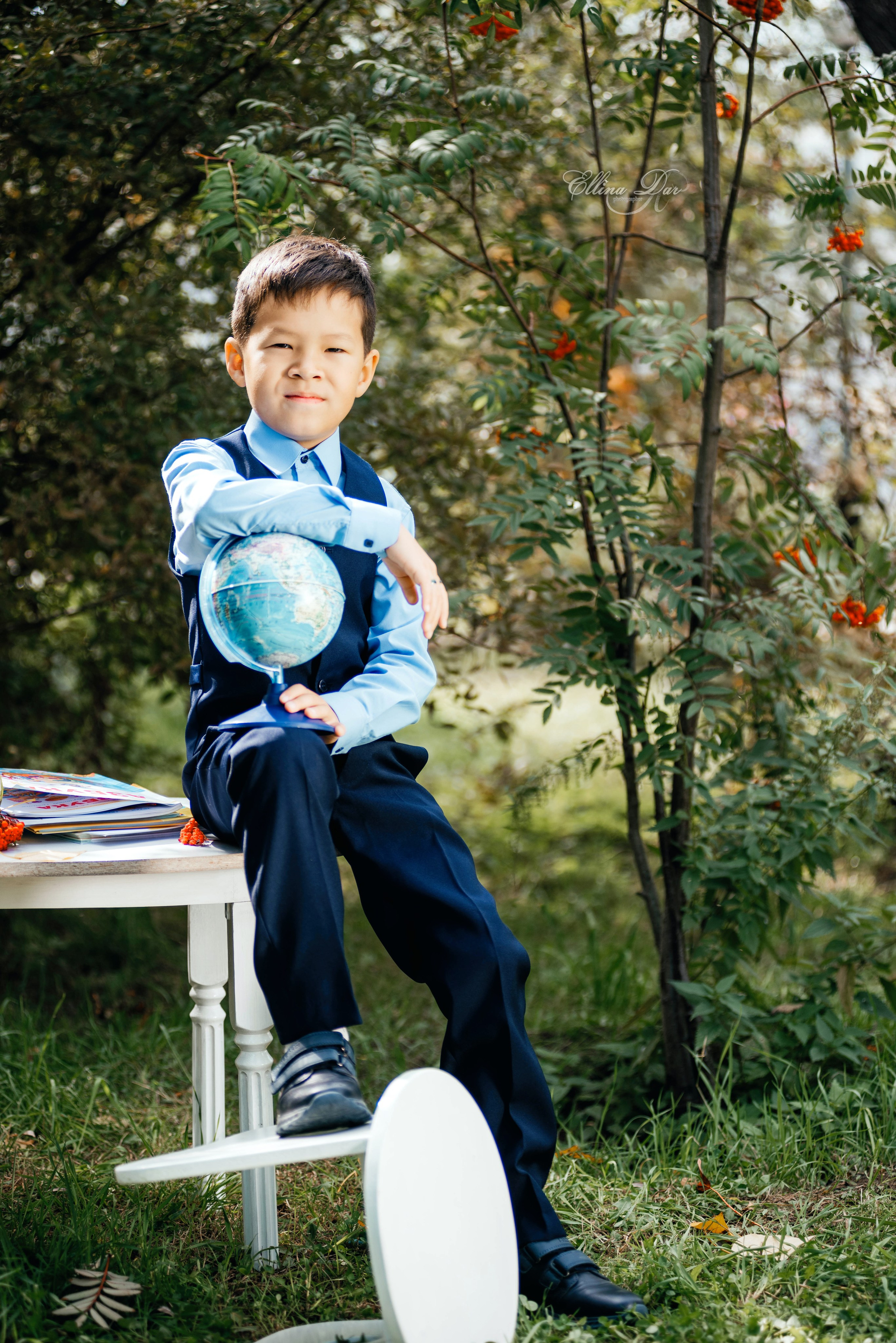 Выпускные школьные альбомы:. Фотограф Эллина Дар г. Улан-Удэ