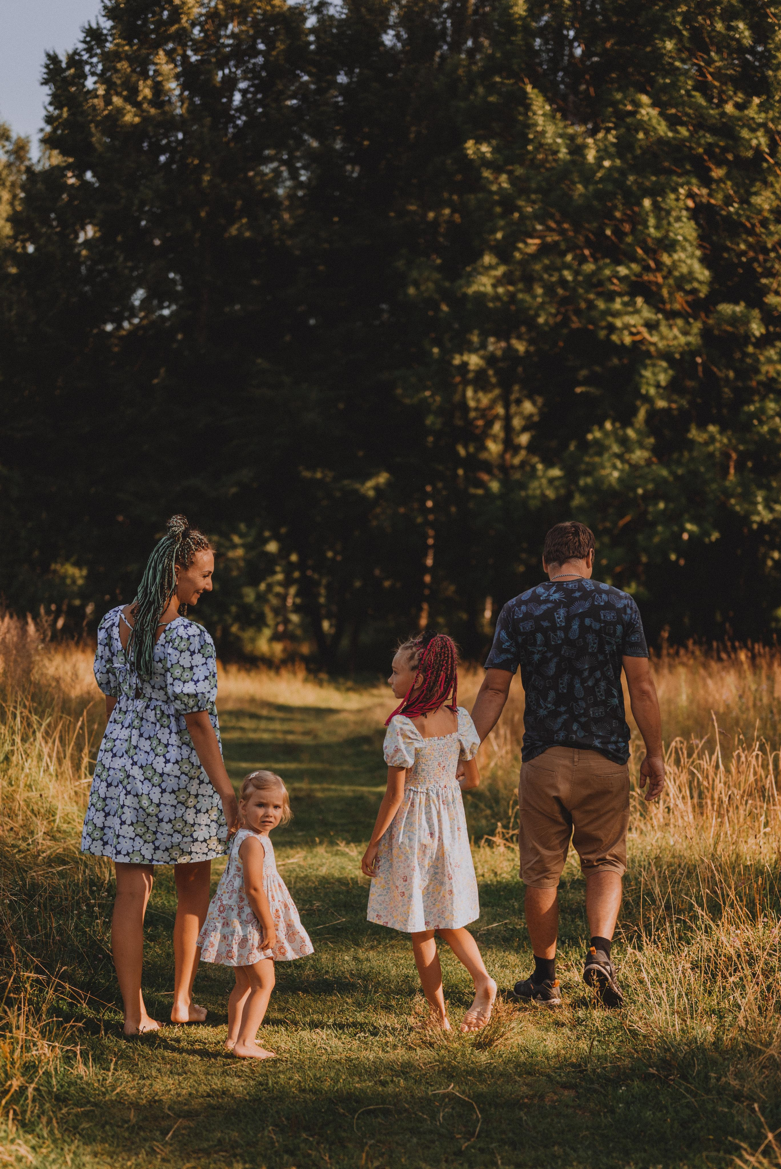 Юля + Максим =Лера и Алена. Фотограф Кристина Пархоменко