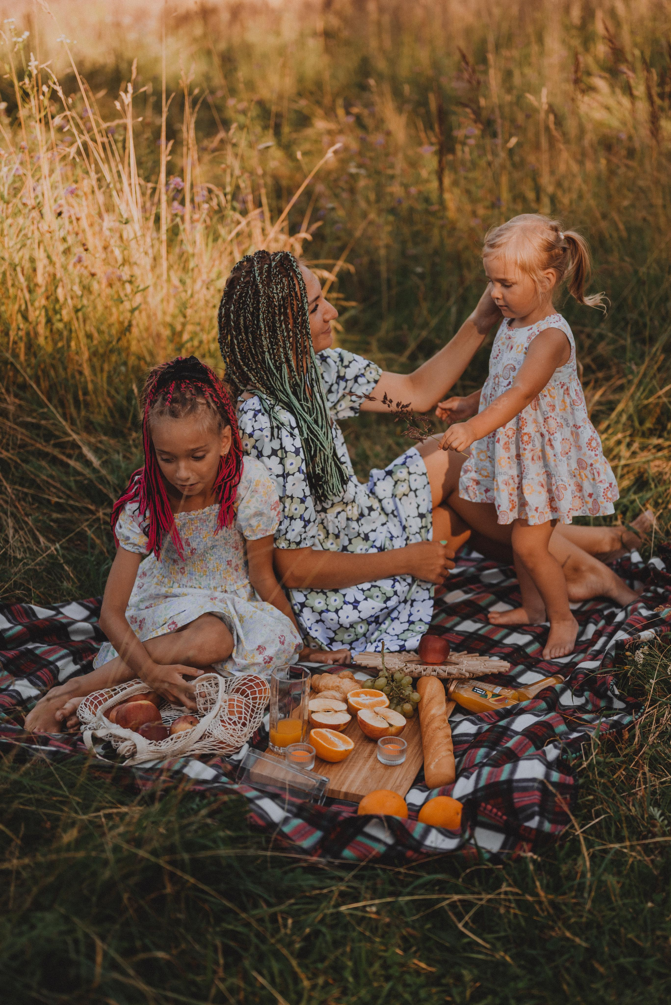 Юля + Максим =Лера и Алена. Фотограф Кристина Пархоменко