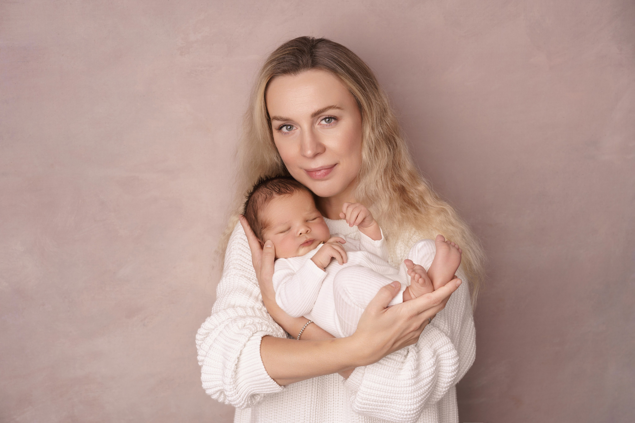 Семейные фотосессии с новорожденными | Трогательные кадры малышей и их близких в Москве и МО. Фотосессия новорожденных в Москве и Московской области | Профессиональный фотограф newborn — Татьяна Иванова