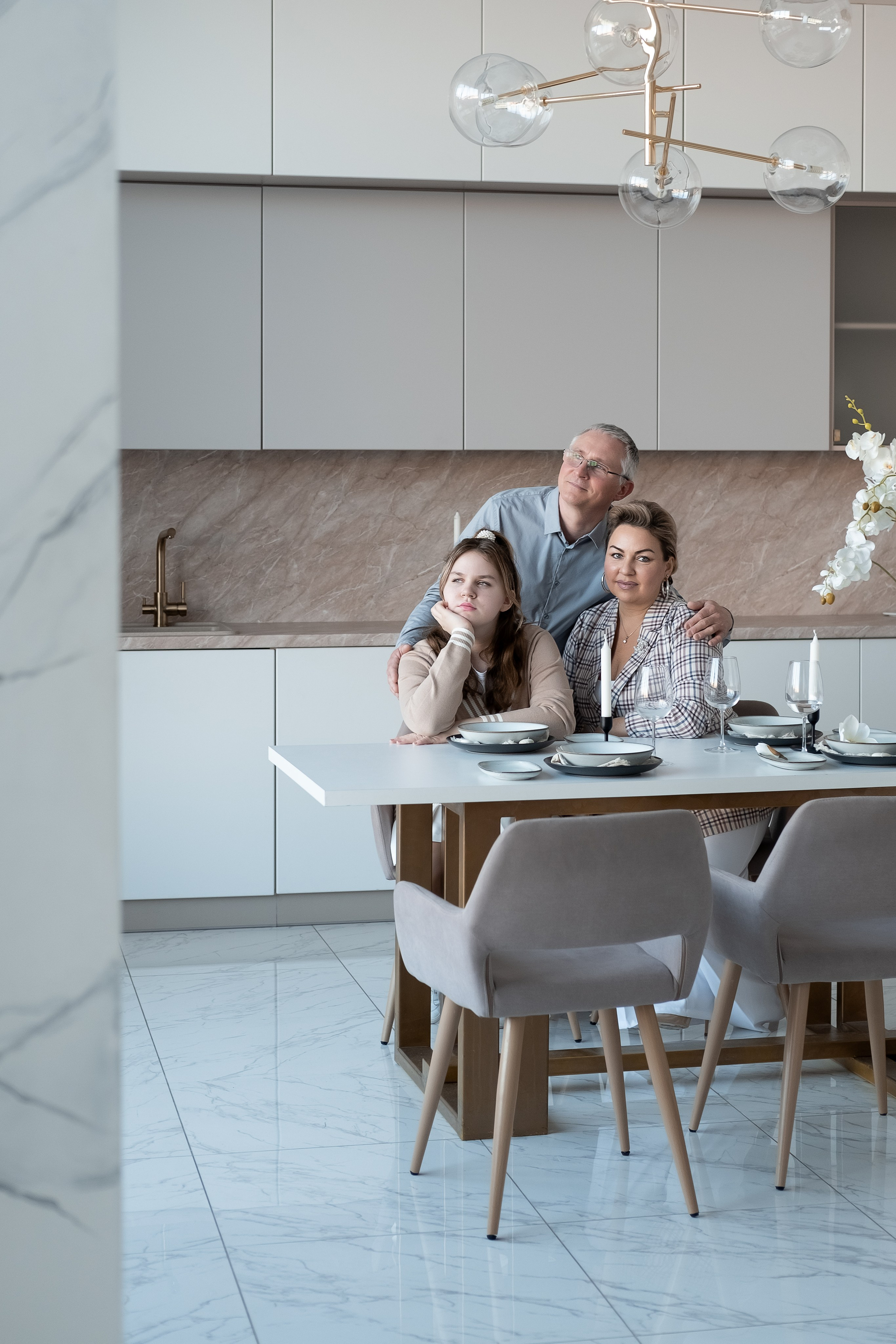 Семейная фотосессия (прогулки и студии). Семейный и женский фотограф в Санкт-Петербурге