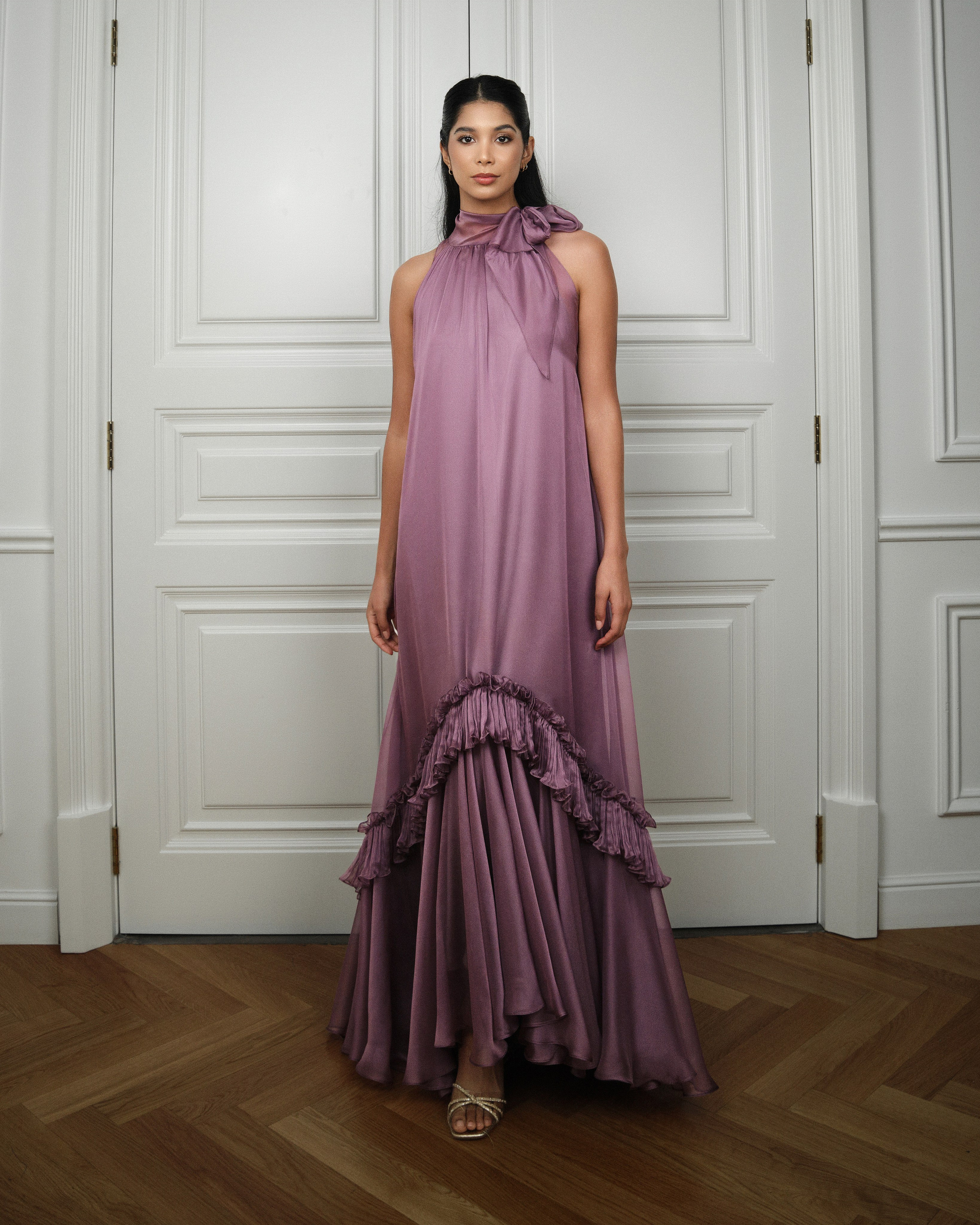 Brand Dress. NOIZOMAX Художественный фотограф в Дубай