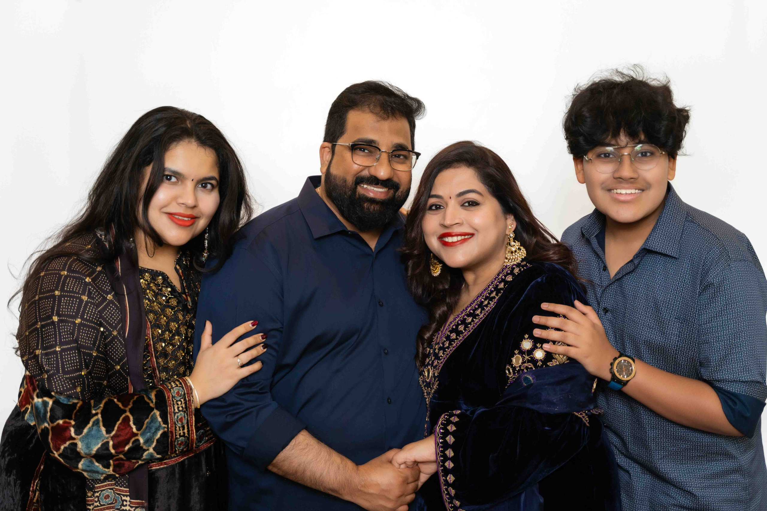 Дома как в студии. Фотограф и видеограф в Москве и Абу Даби Мария Кулагина