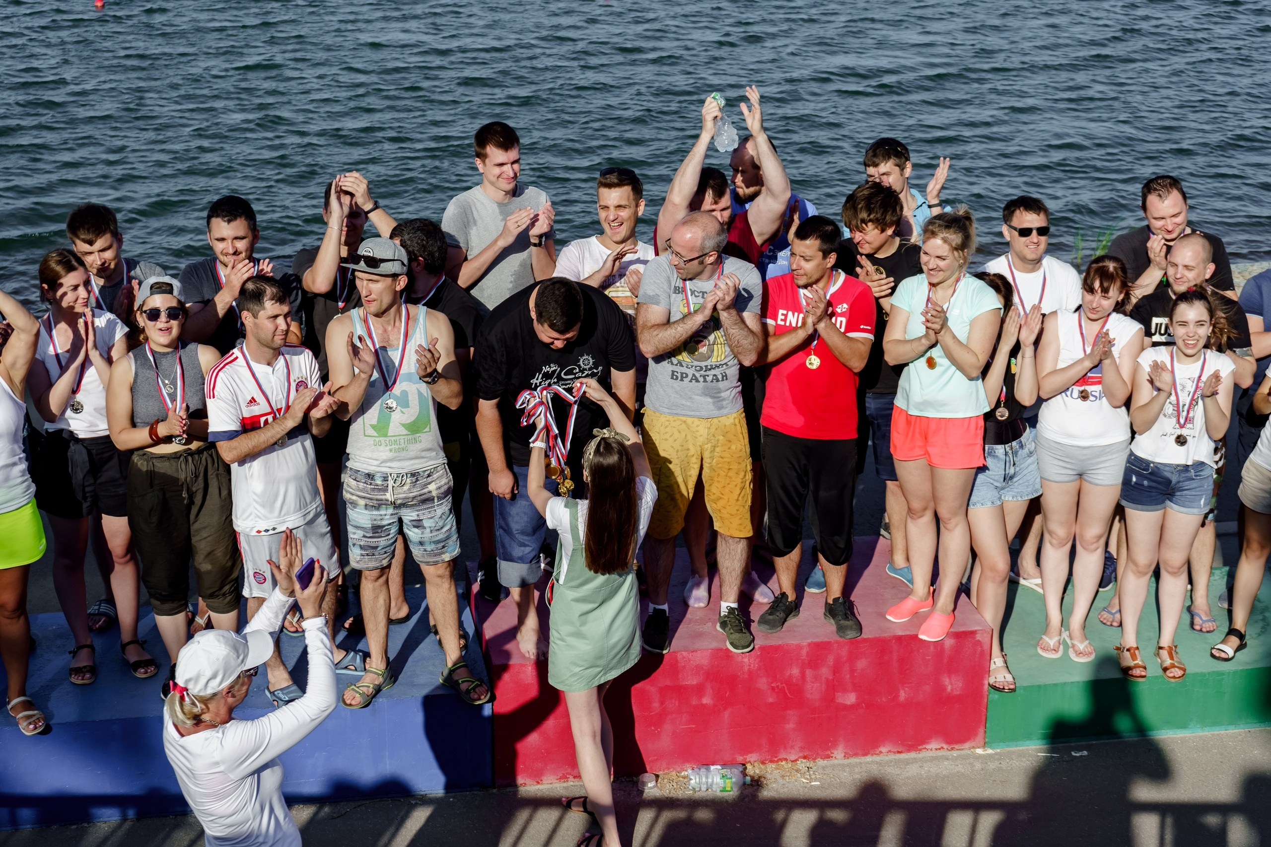 Соревнования на лодках-драконах. Студия событий ДЕЙЗИ. Организация мероприятий. Свадебное агентство в Ростове-на-Дону. Свадебный организатор. Организация свадьбы под ключ